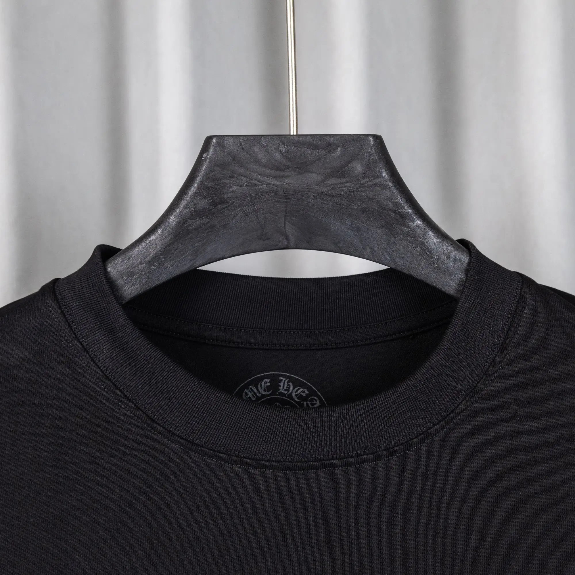 Logo-Print Cotton Long-Sleeve T-Shirt D16021036 — view 16