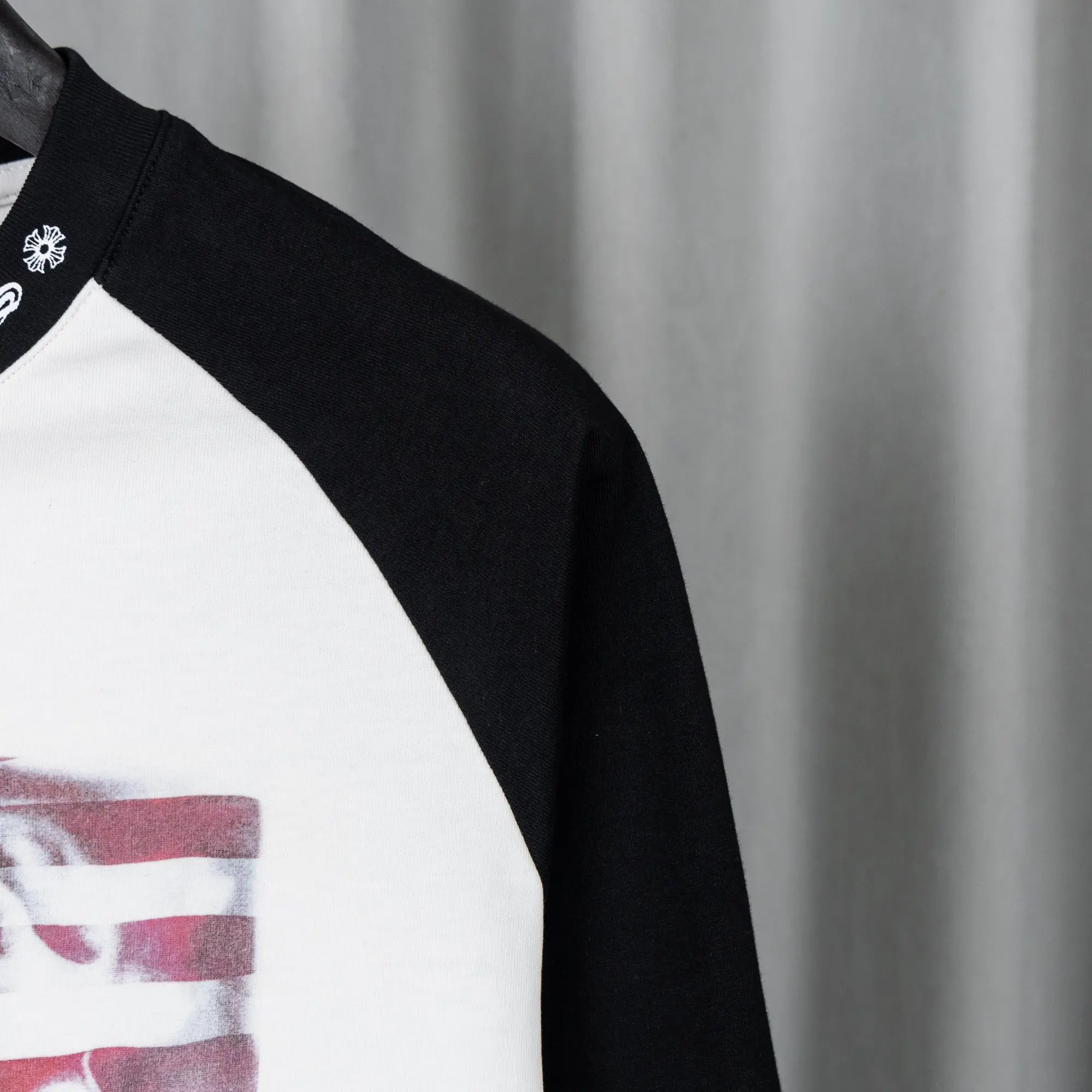 Logo-Print Cotton Jersey Long-Sleeve T-Shirt D16021032 — view 5