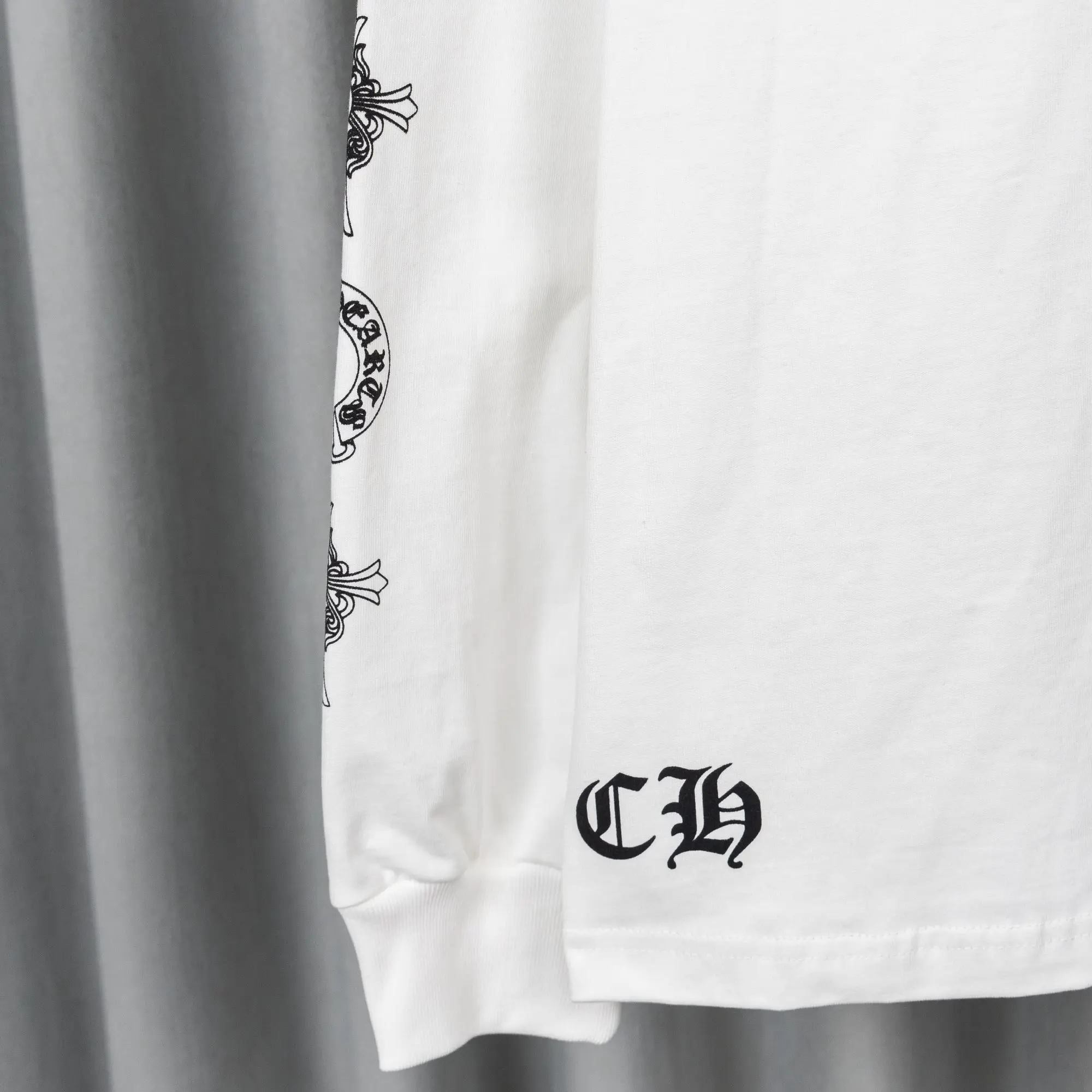 Logo Print Cotton Long-Sleeve T-Shirt D16021052 — view 11