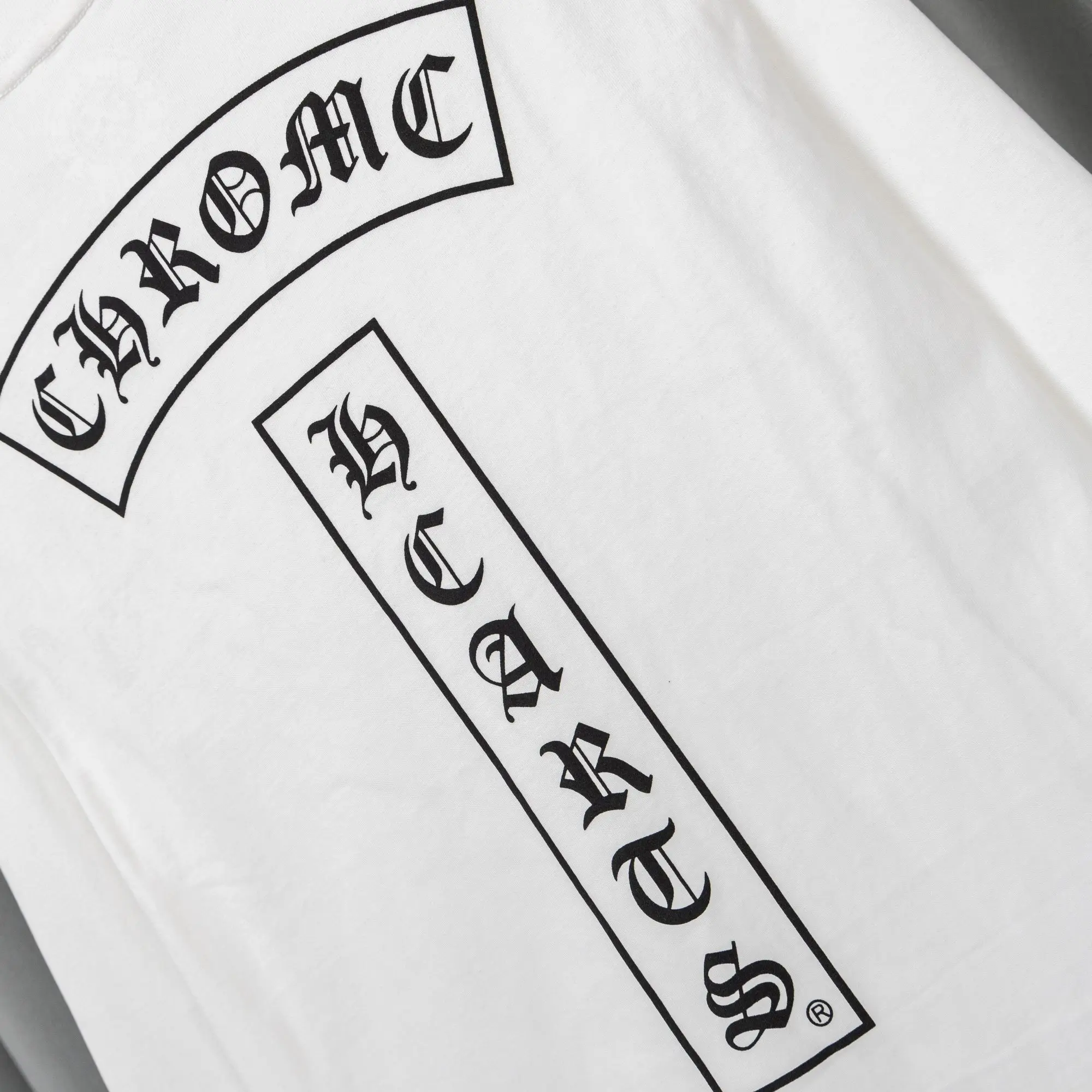Logo Print Cotton Long-Sleeve T-Shirt D16021052 — view 13