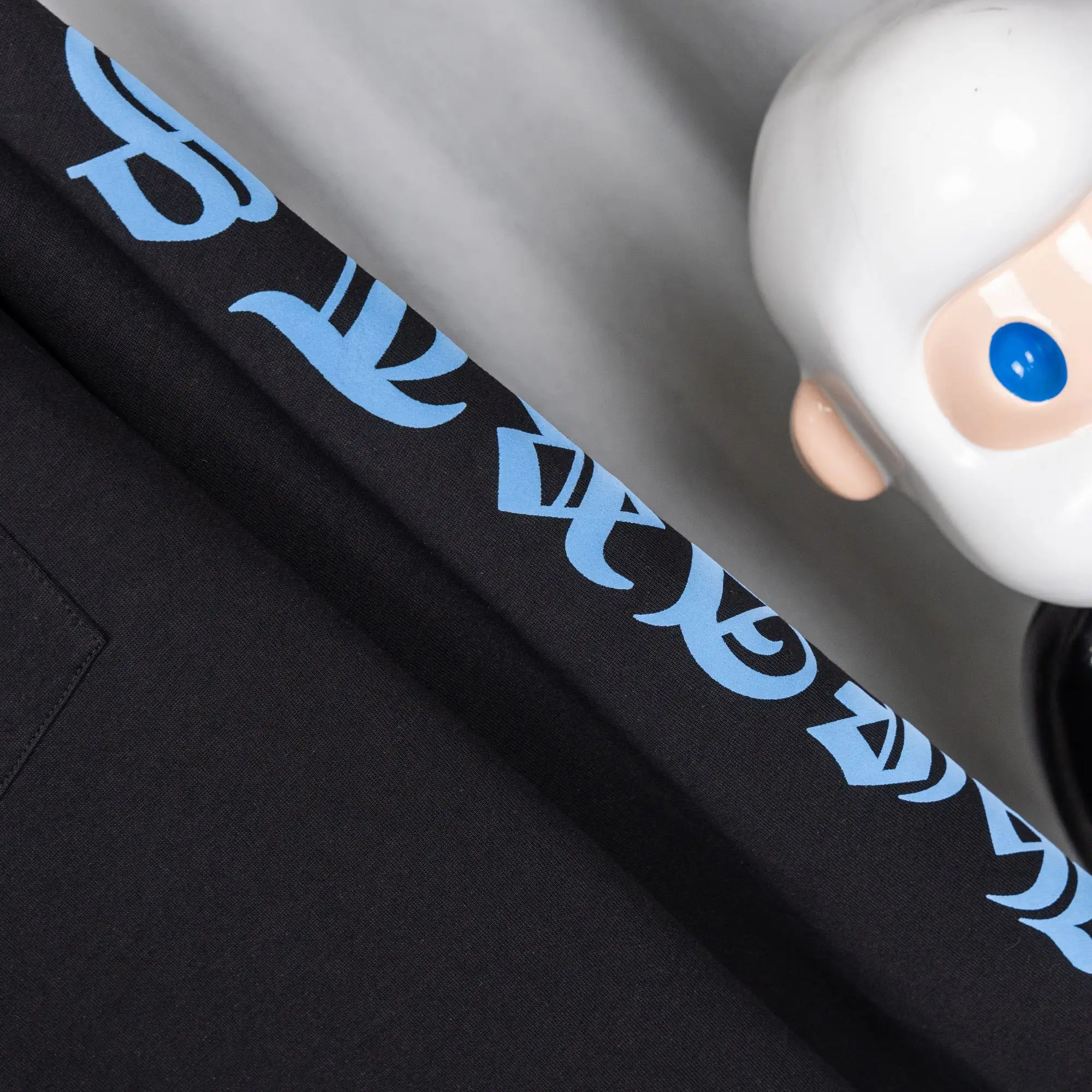 Logo-Print Cotton Jersey Long-Sleeve T-Shirt D16021044 — view 9