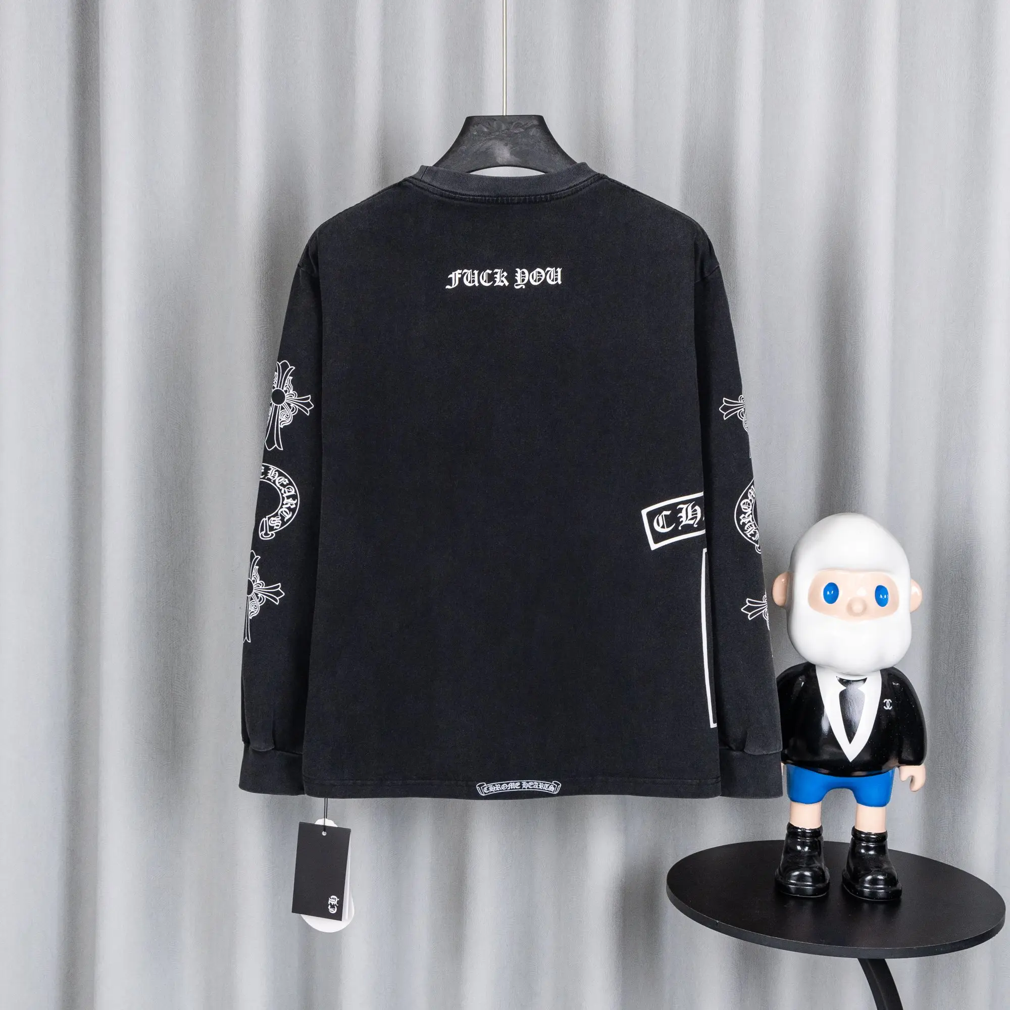 Graphic Print Long-Sleeve Cotton T-Shirt D17021029 — view 2