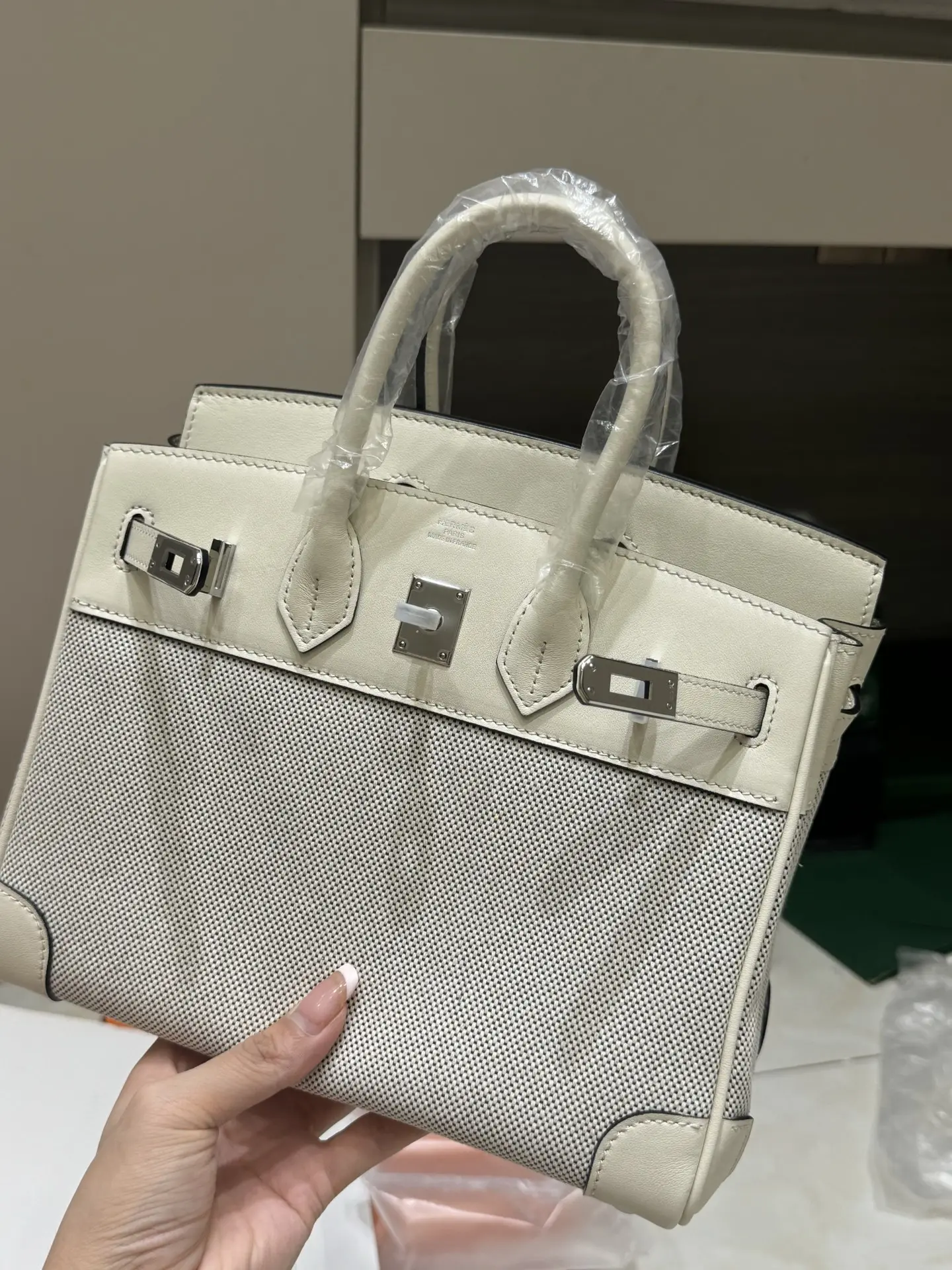 Birkin 25 Canvas & Leather Handbag D59018546 — view 24