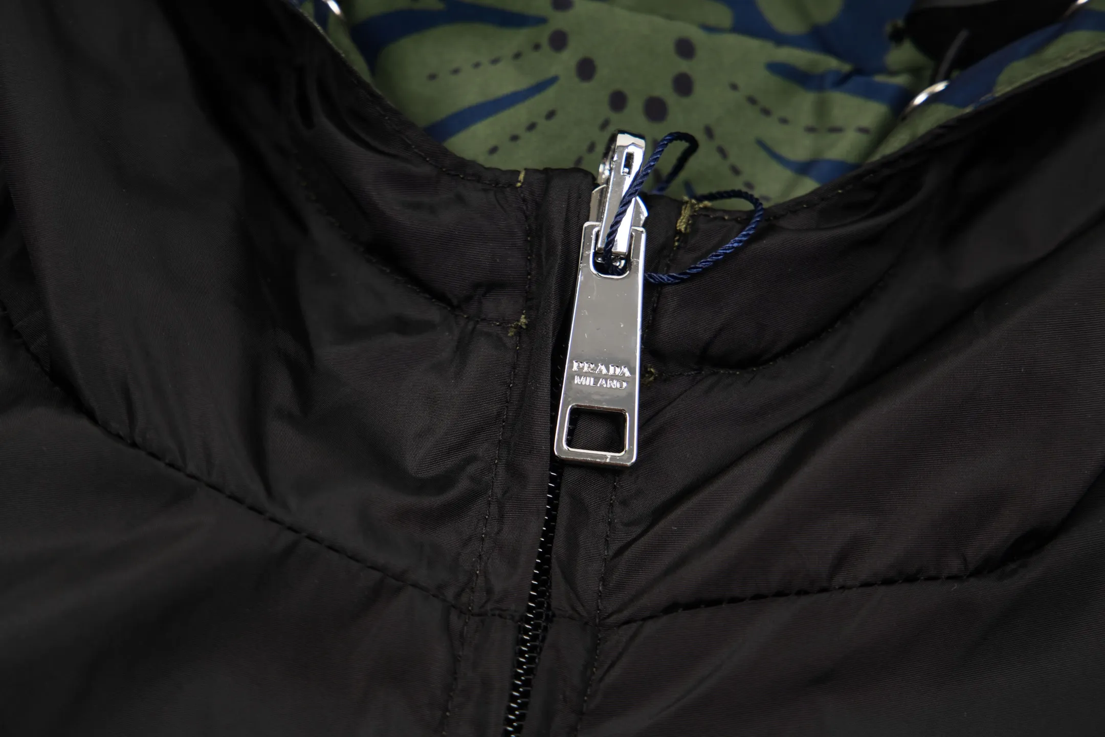 Reversible Floral-Print Re-Nylon Hooded Jacket D30522968 — view 6