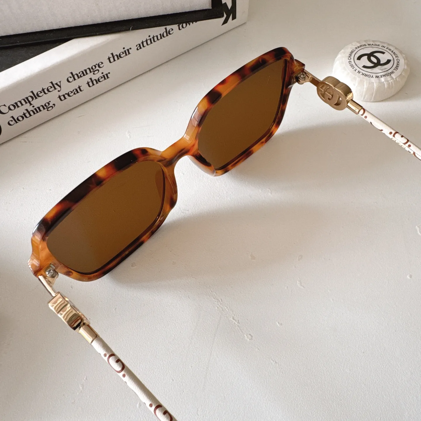 Gucci Leather-Trim Square-Frame Sunglasses D20017791 — view 2