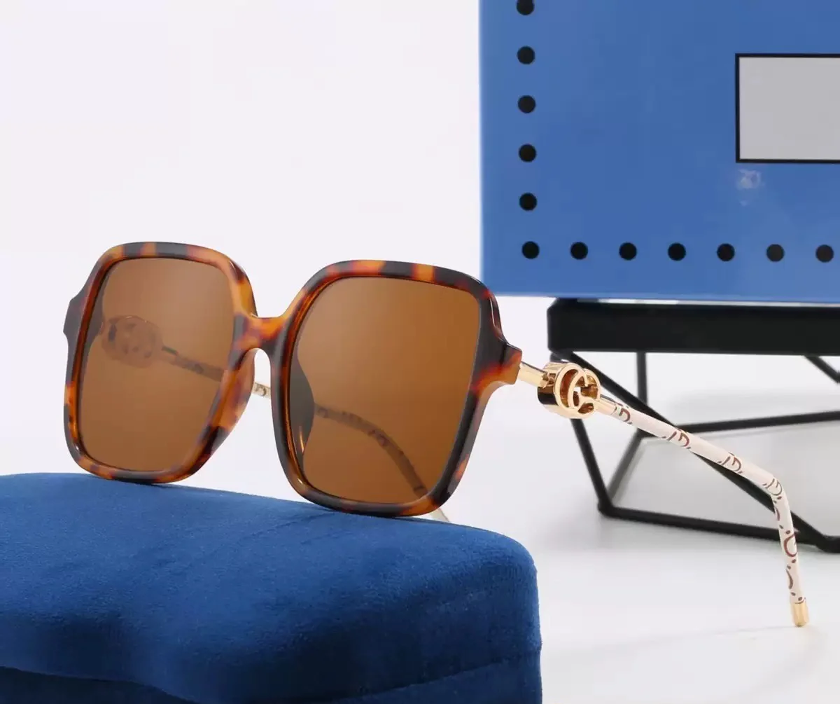 Gucci Leather-Trim Square-Frame Sunglasses D20017791 — view 9