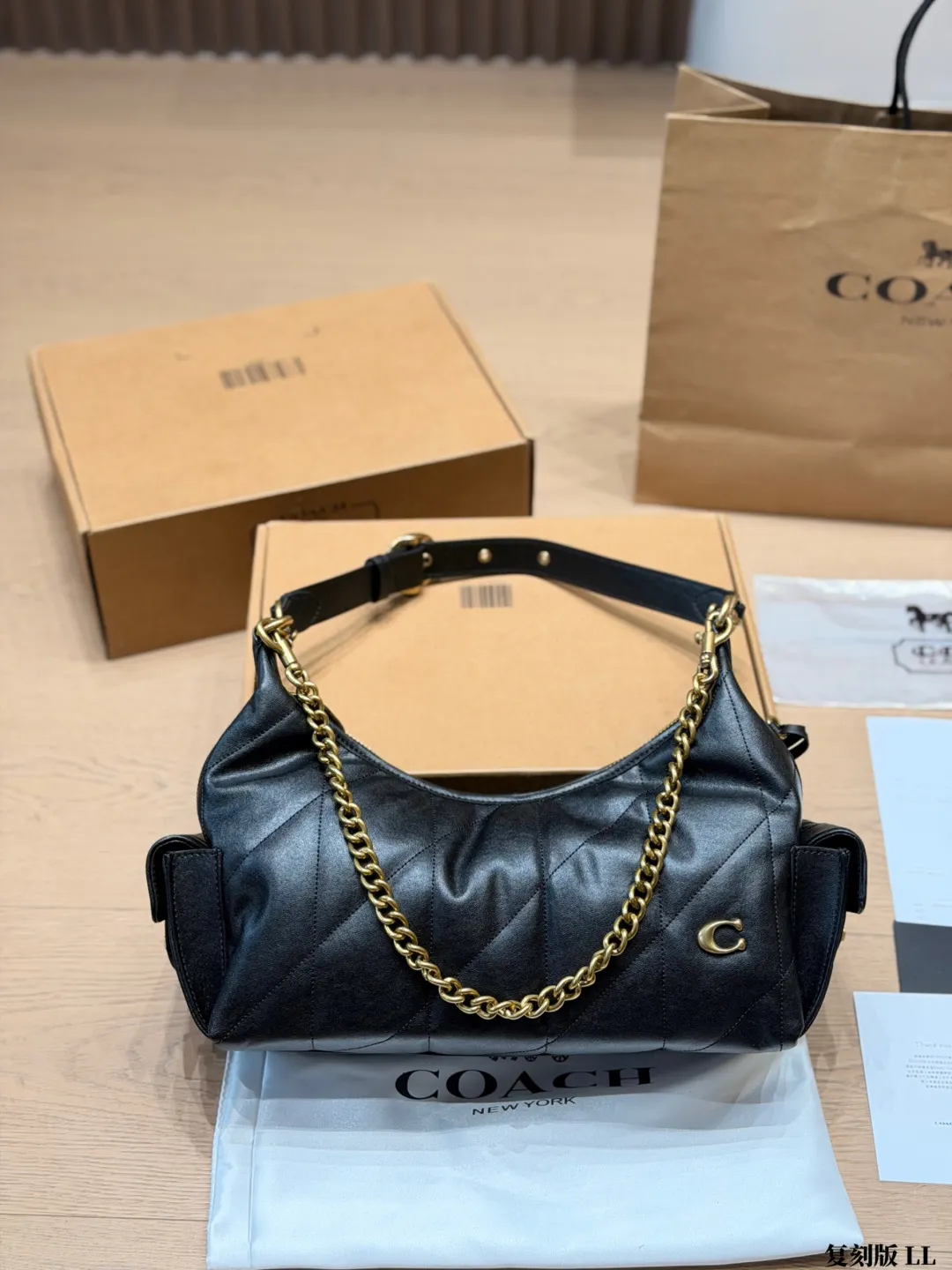 Coach Pocket Juliet 30 Quilted Shoulder Bag D36018123 — view 3