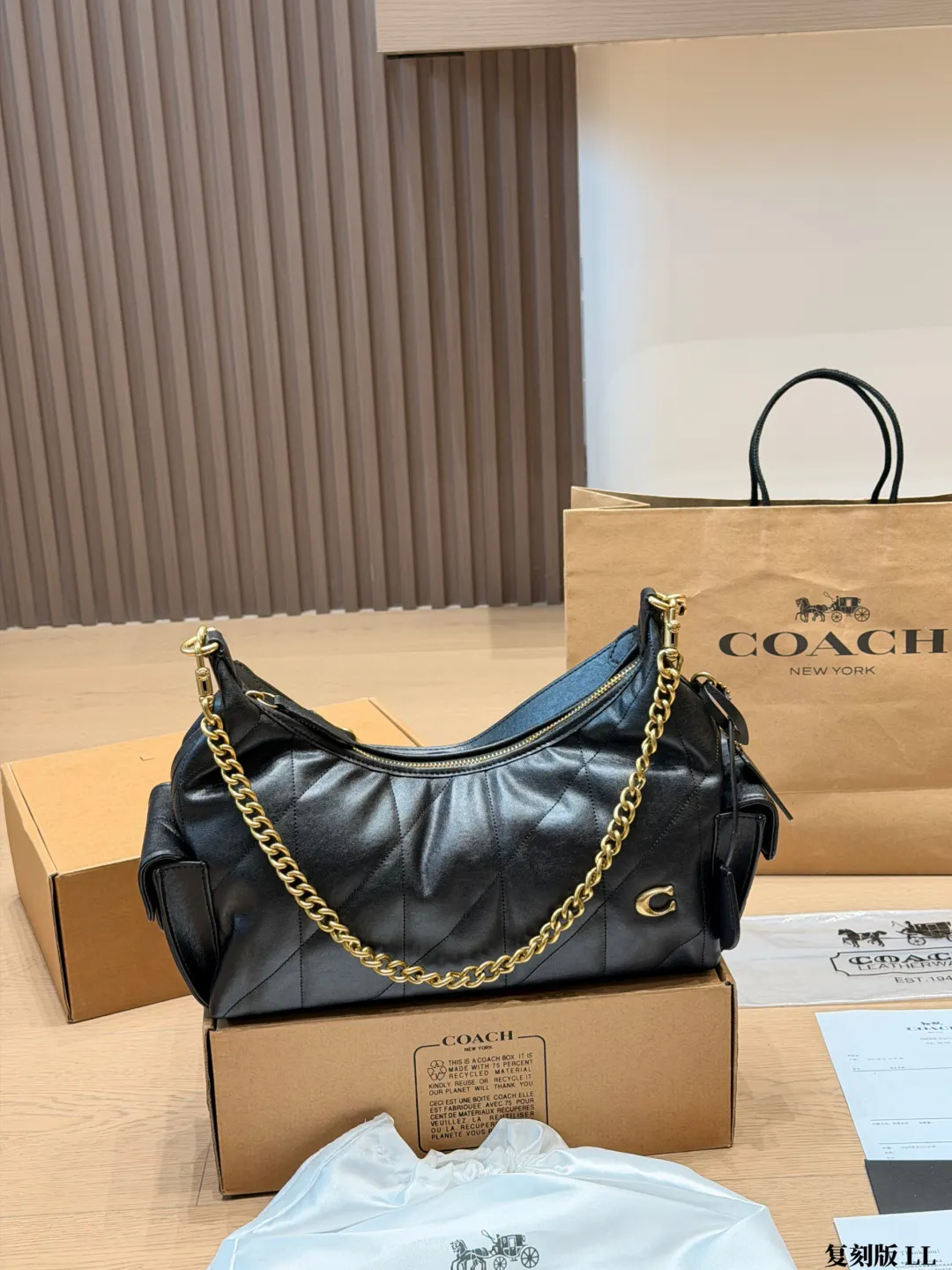 Coach Pocket Juliet 30 Quilted Shoulder Bag D36018123 — view 5