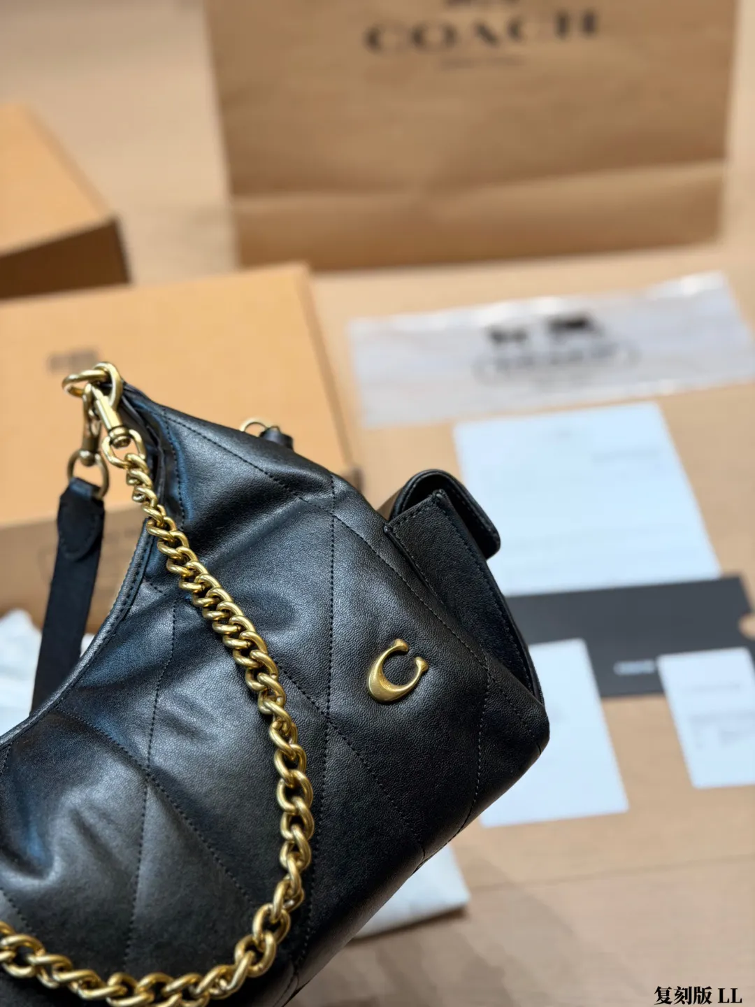 Coach Pocket Juliet 30 Quilted Shoulder Bag D36018123 — view 6