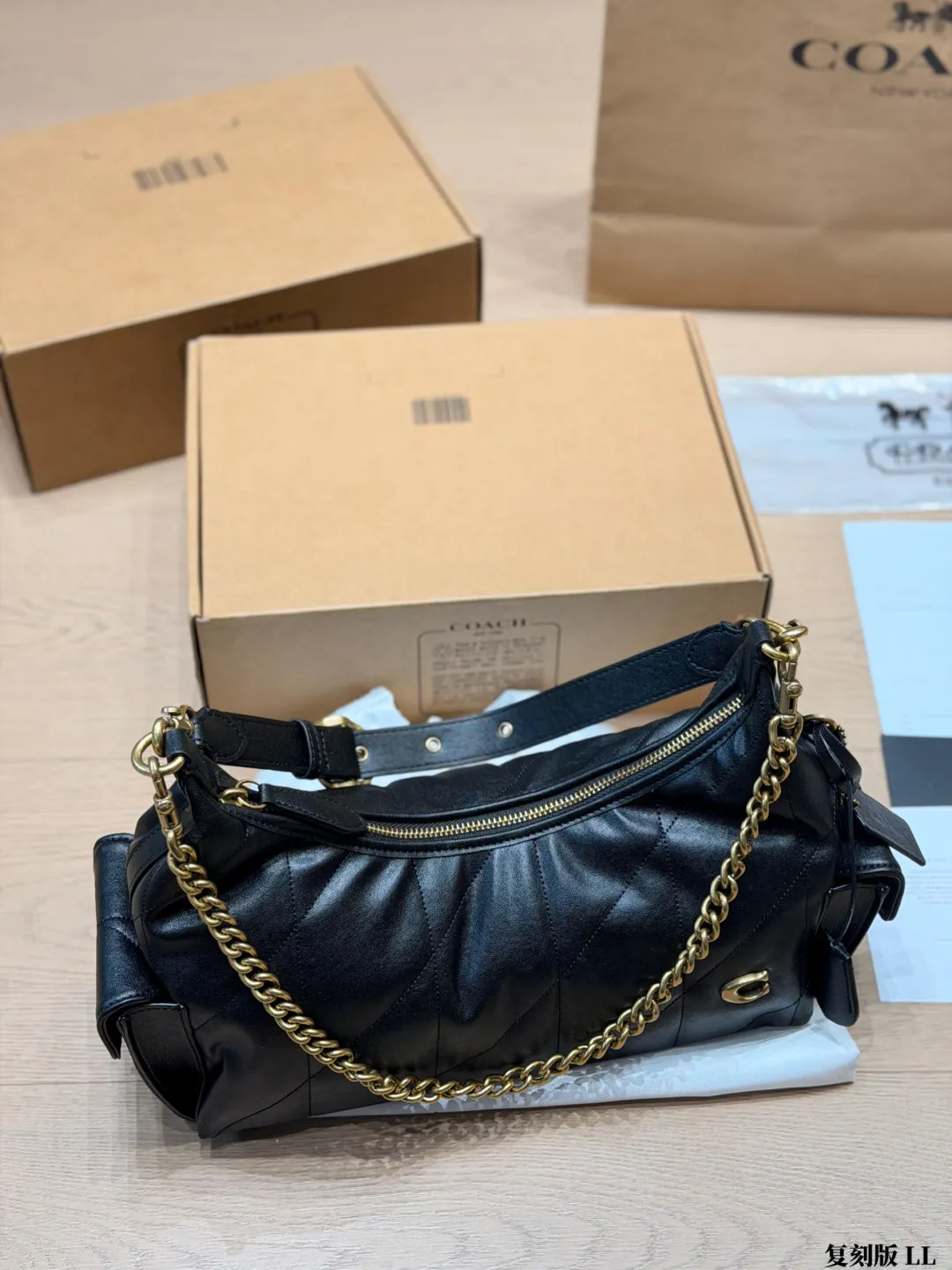 Coach Pocket Juliet 30 Quilted Shoulder Bag D36018123 — view 8