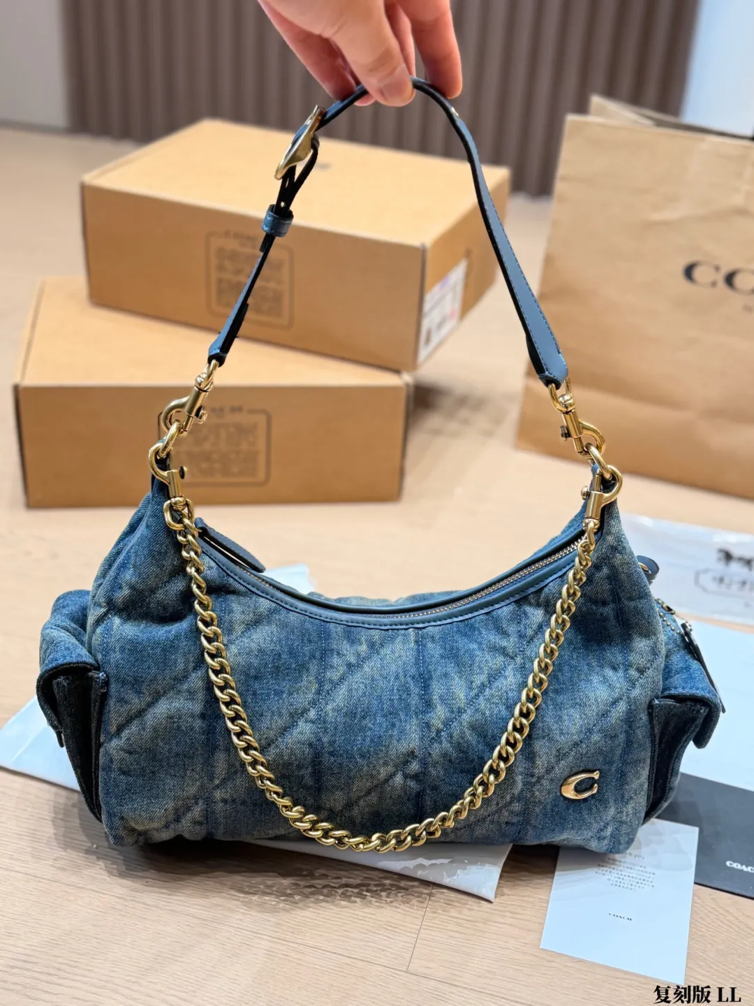 Coach Pocket Juliet 30 Quilted Shoulder Bag D36018123 — view 11