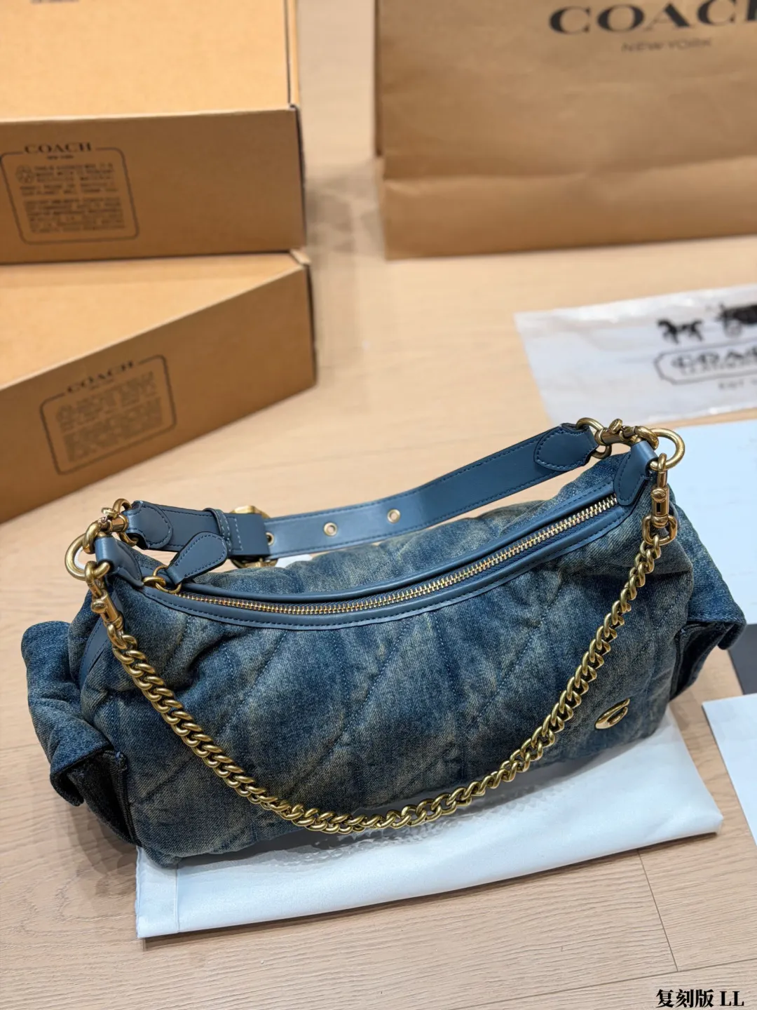 Coach Pocket Juliet 30 Quilted Shoulder Bag D36018123 — view 16