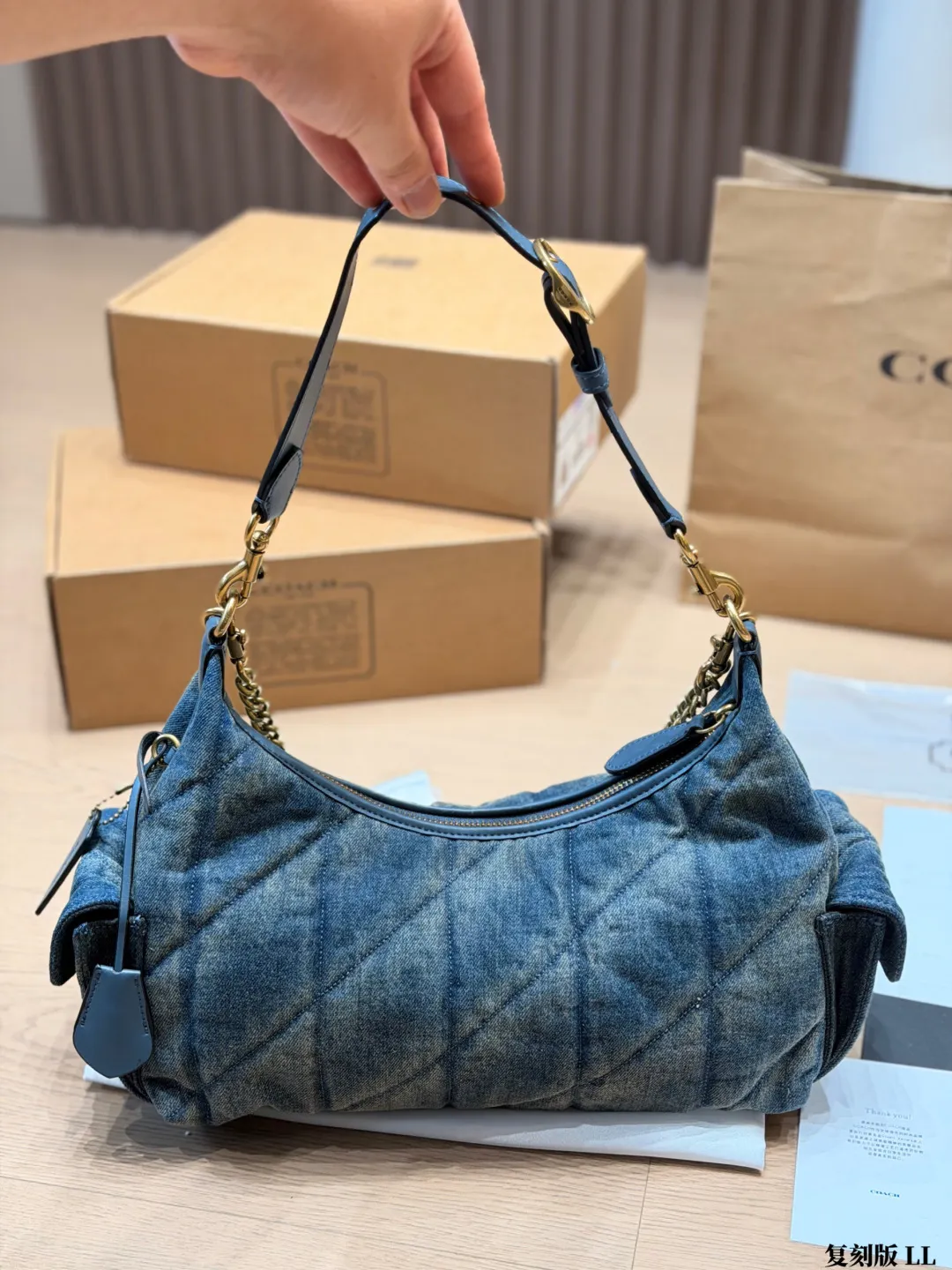 Coach Pocket Juliet 30 Quilted Shoulder Bag D36018123 — view 17
