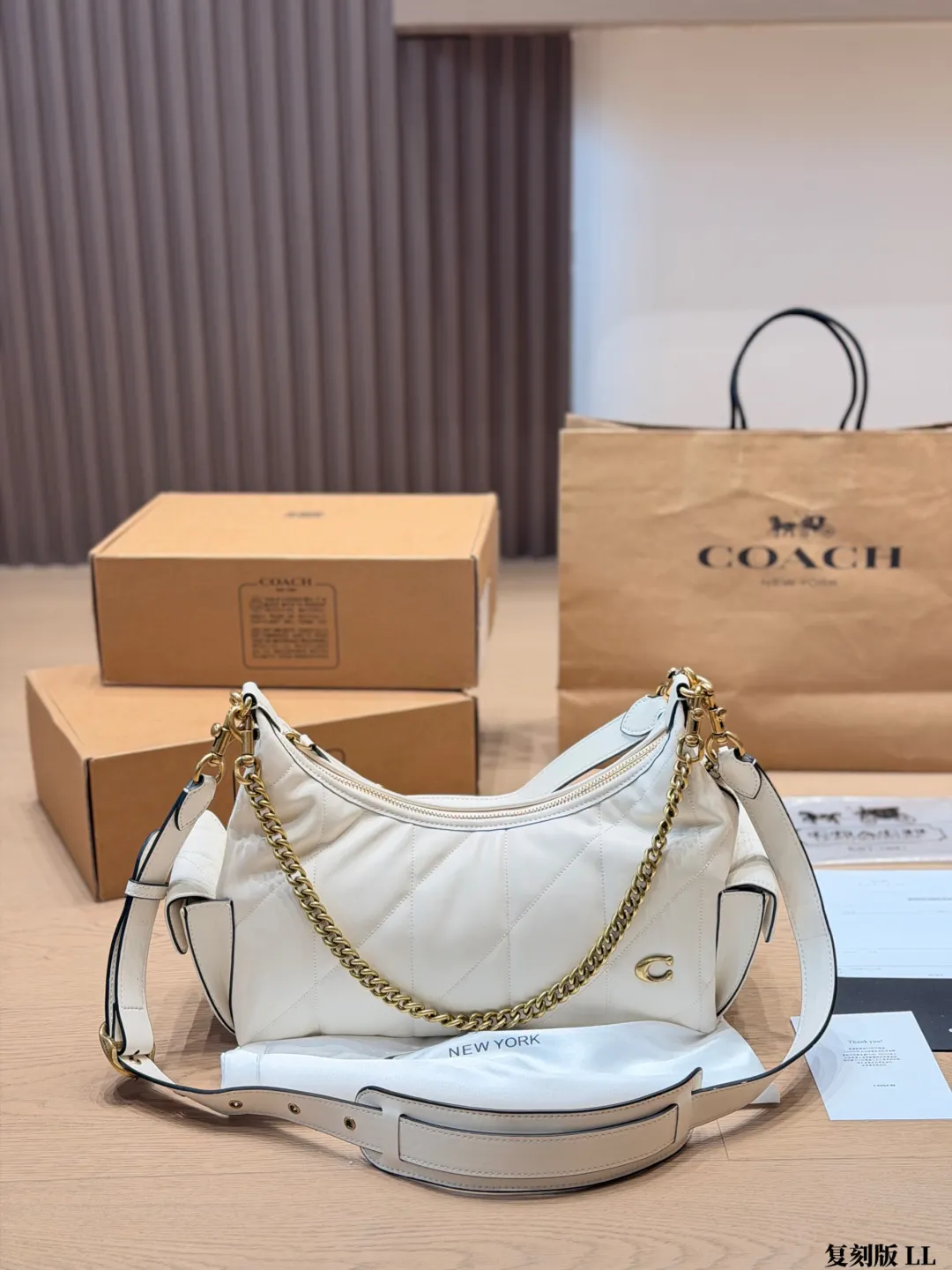 Coach Pocket Juliet 30 Quilted Shoulder Bag D36018123 — view 20