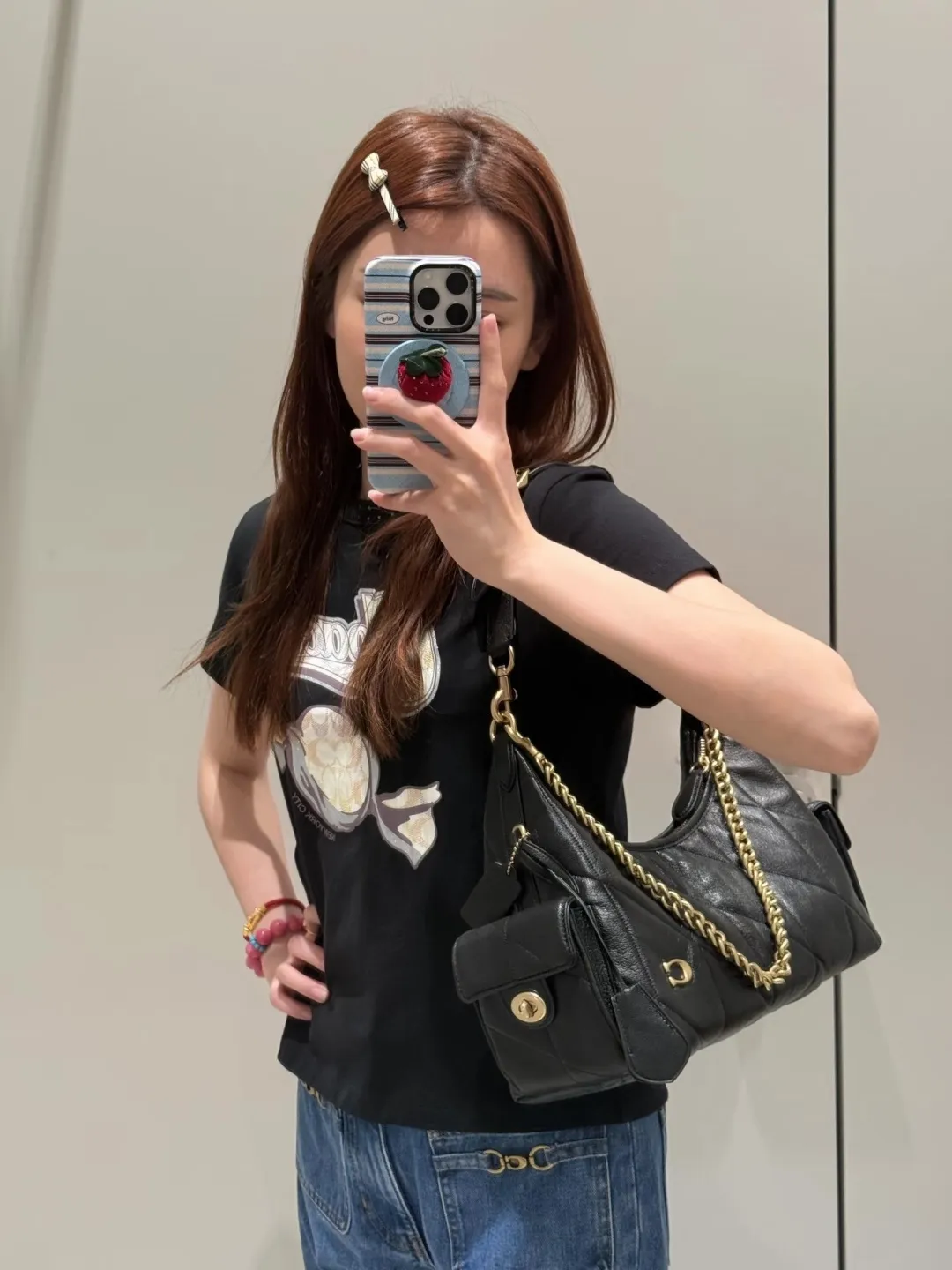 Coach Pocket Juliet 30 Quilted Shoulder Bag D36018122 — view 3