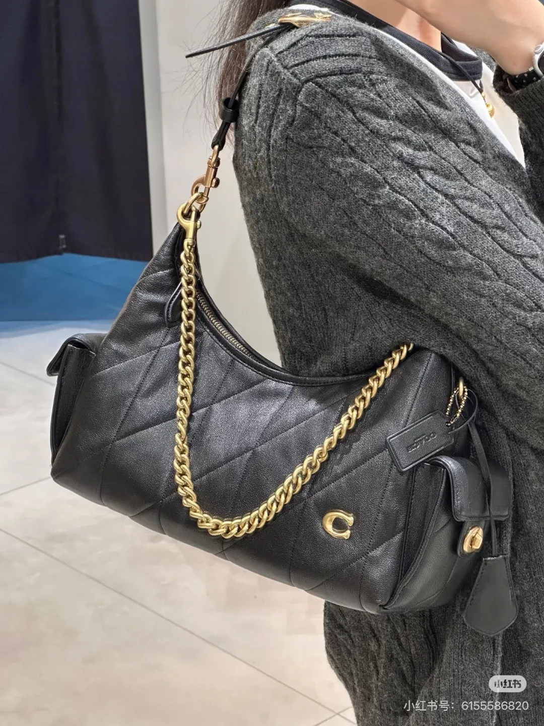 Coach Pocket Juliet 30 Quilted Shoulder Bag D36018122 — view 7