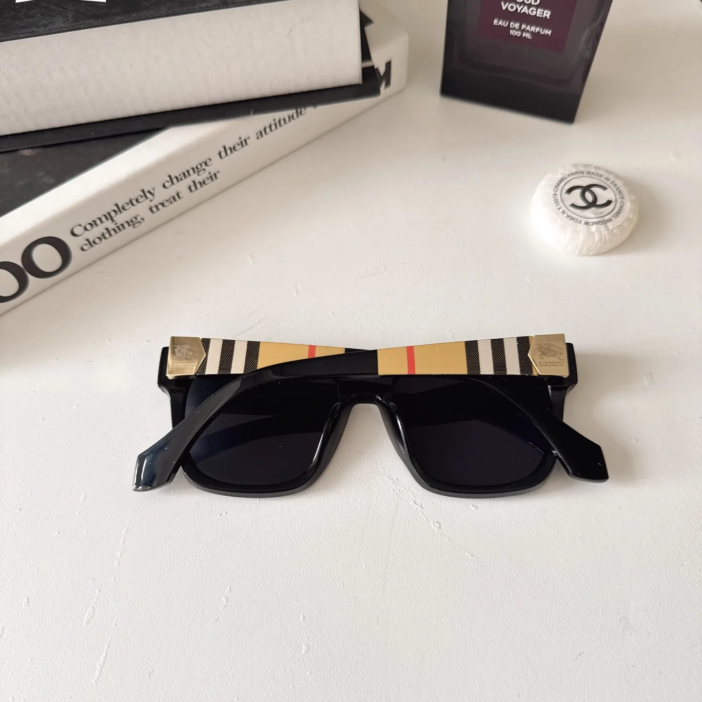 Burberry Sunglasses D20017789 — view 3