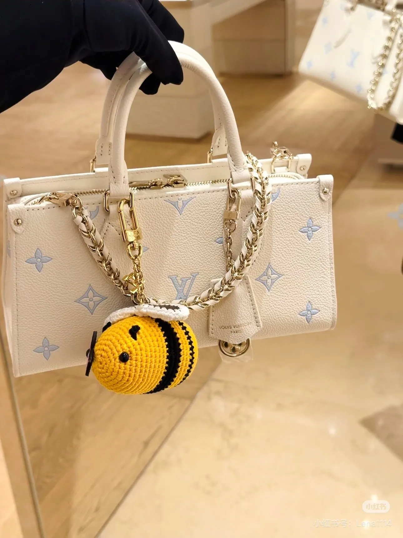 Monogram Empreinte Top-Handle Bag D32018075