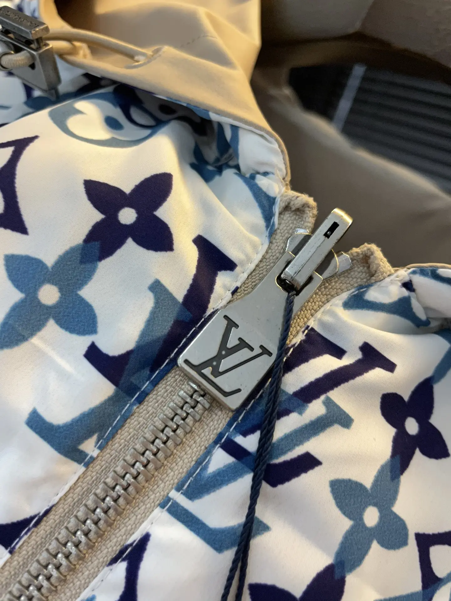 Reversible Monogram Hooded Jacket D34024658 — view 7