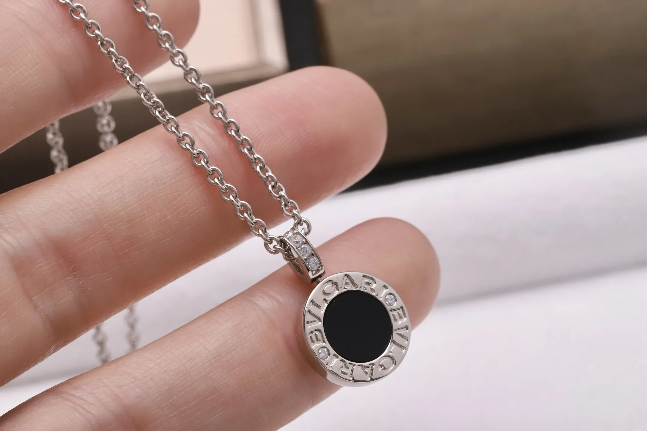 Bulgari Reversible Onyx and Mother-of-Pearl Necklace (Sterling Silver) D29517168 — view 8