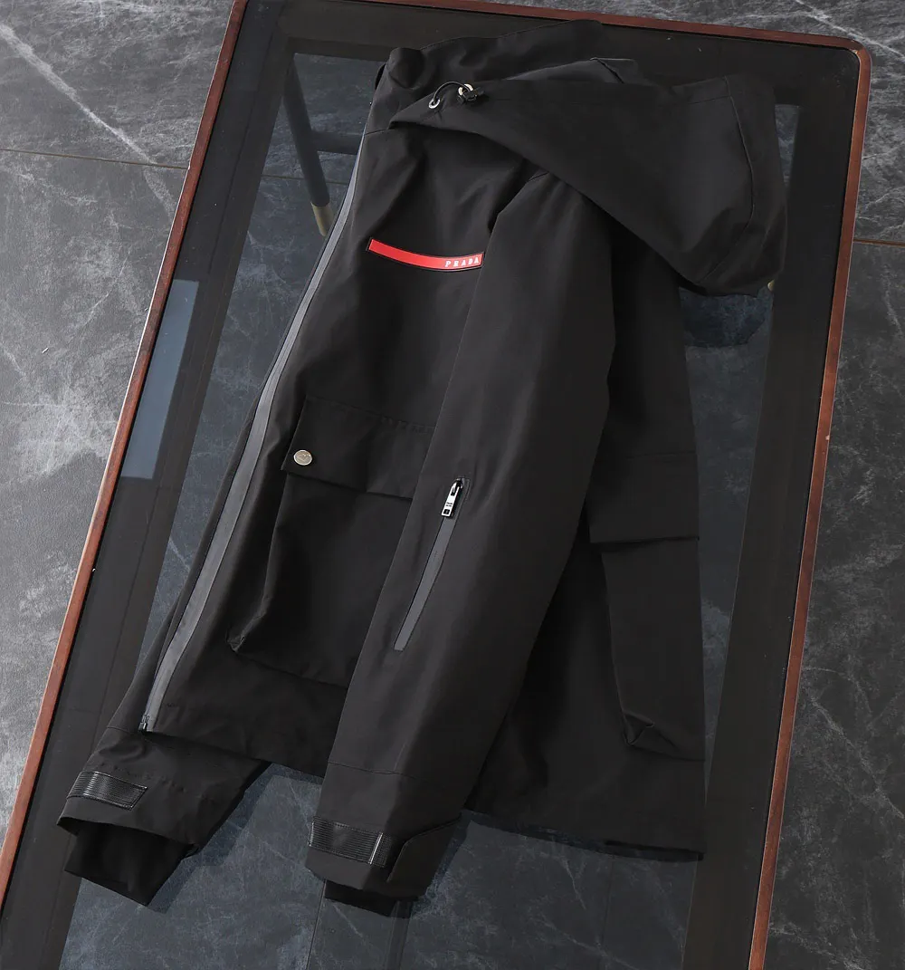 Logo-Patch Hooded Shell Jacket D25014744 — view 4