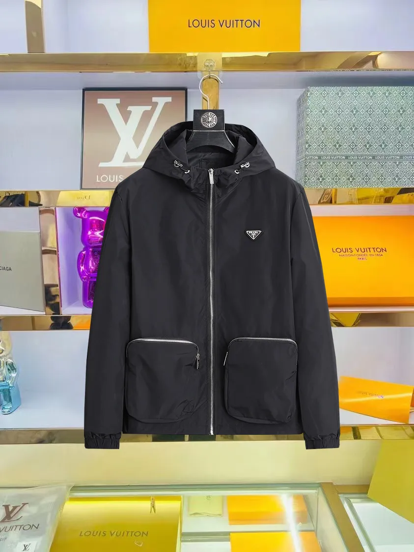 Logo-Plaque Hooded Shell Jacket D25014743