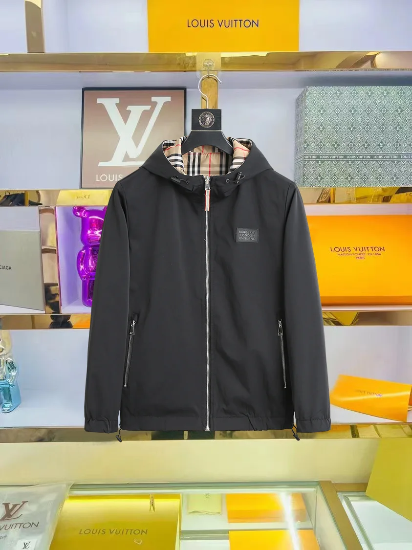 Check-Lined Hooded Shell Jacket D26014745