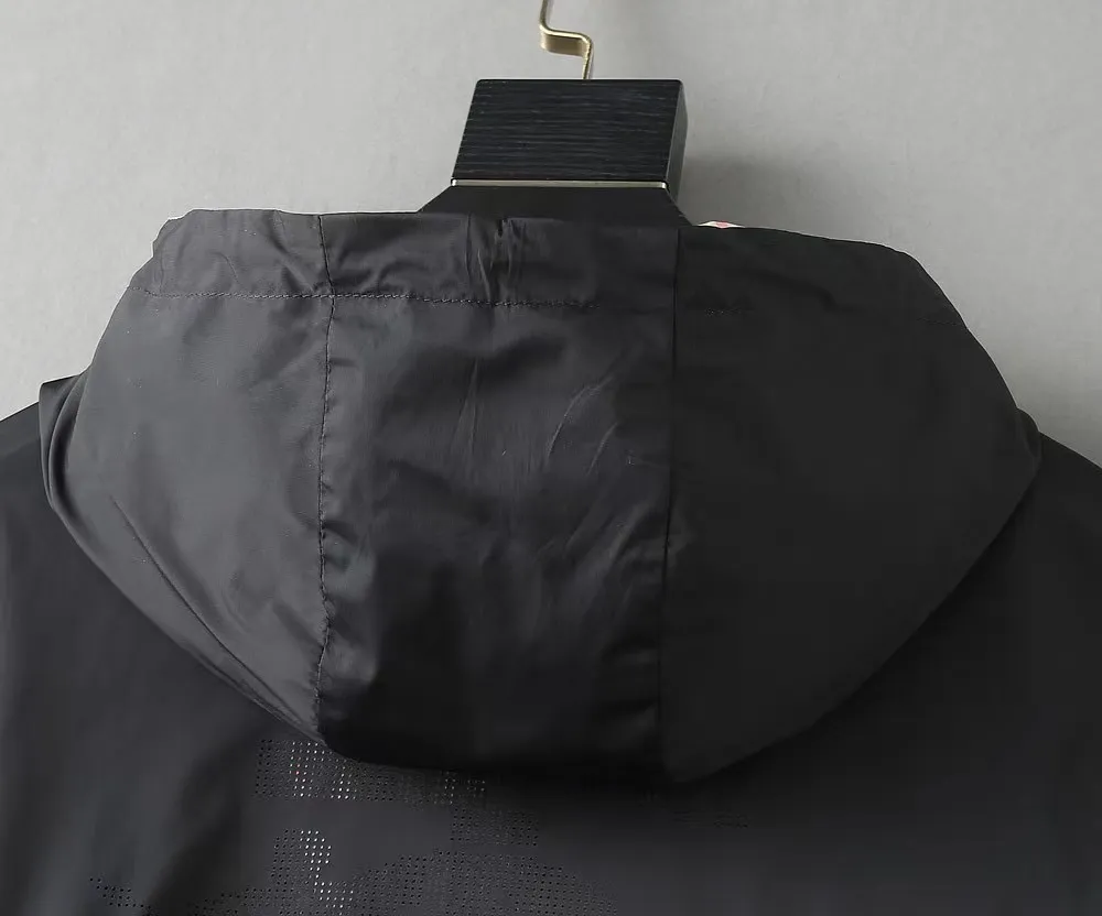 Check-Lined Hooded Shell Jacket D26014745 — view 8