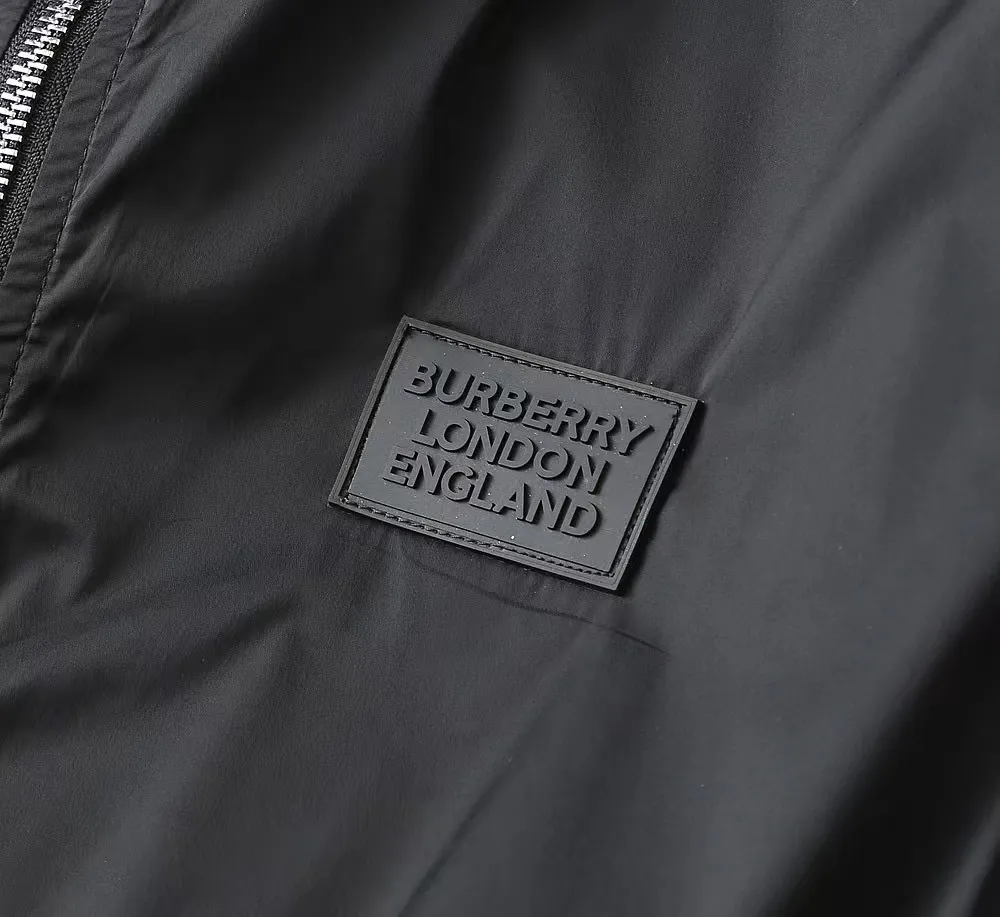 Check-Lined Hooded Shell Jacket D26014745 — view 9