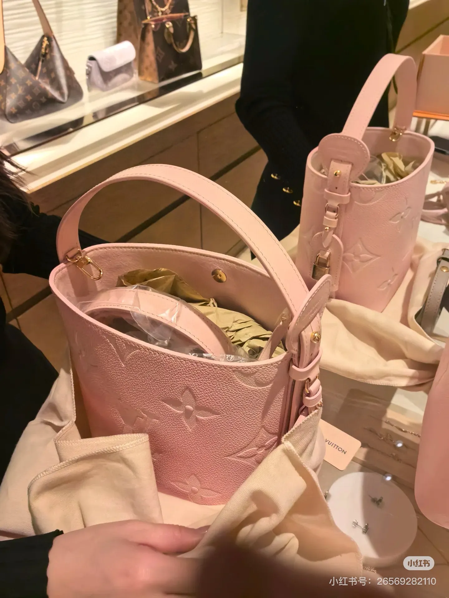 Monogram Empreinte Leather Bucket Bag D33018218 — view 6