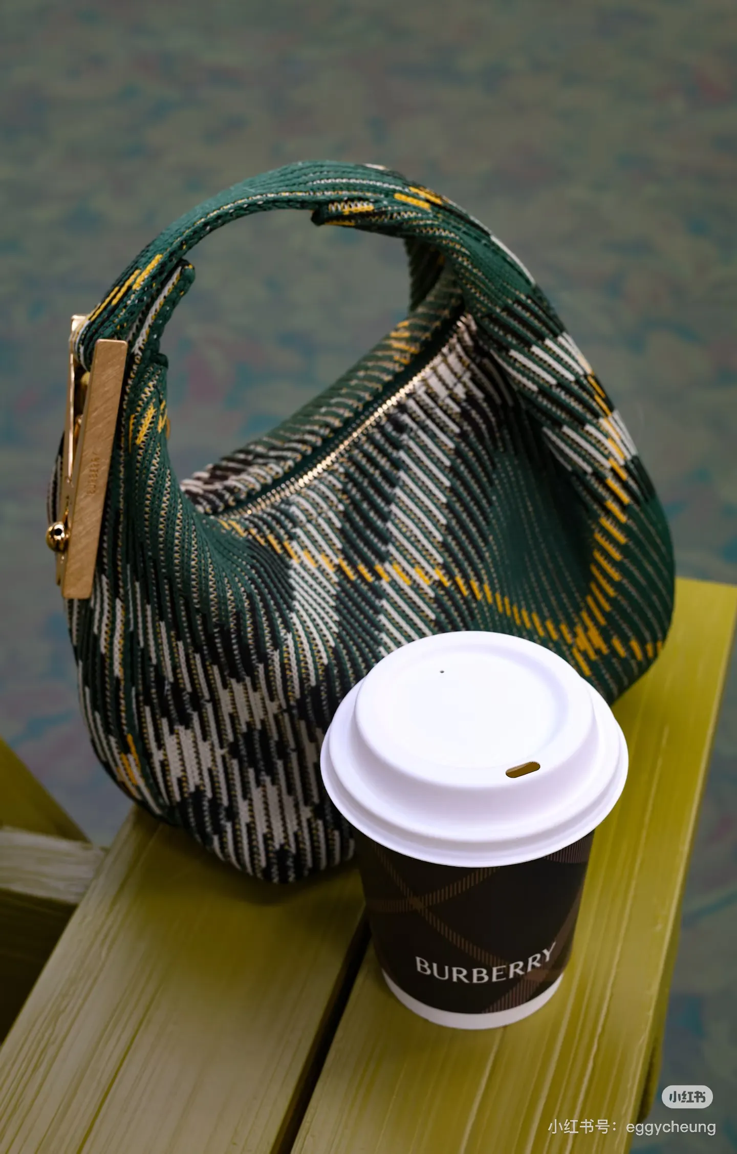 Plaid Top-Handle Lunchbox Bag D37017804 — view 7