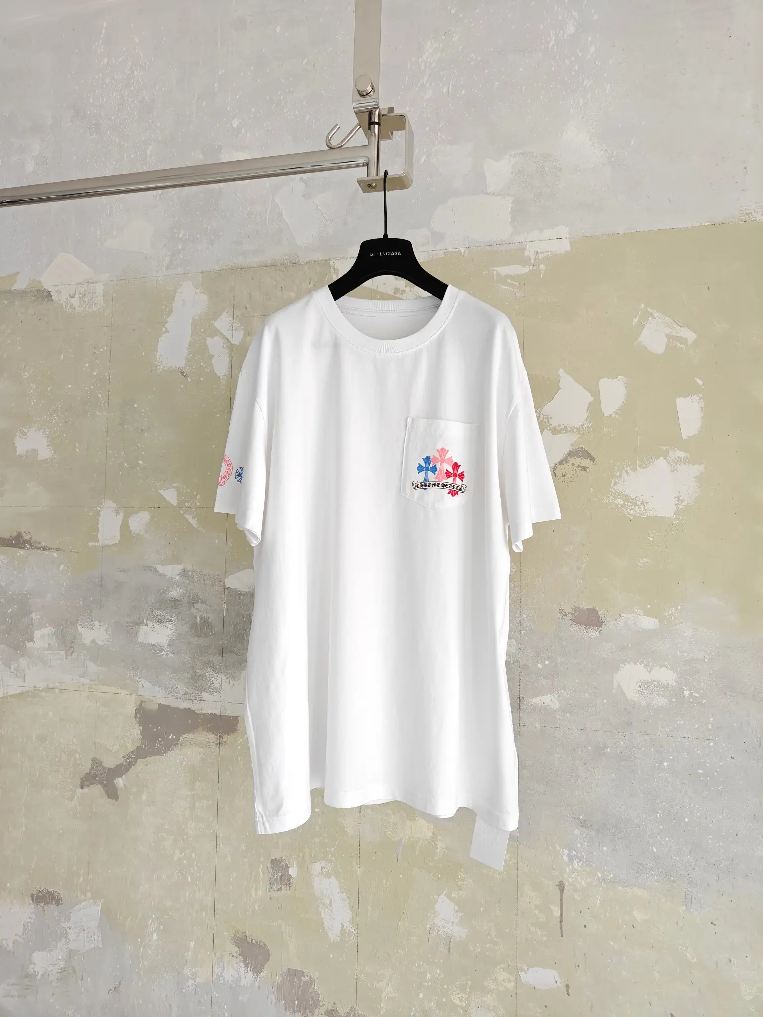 Miami Exclusive Multi-Cross Logo T-Shirt D16014673