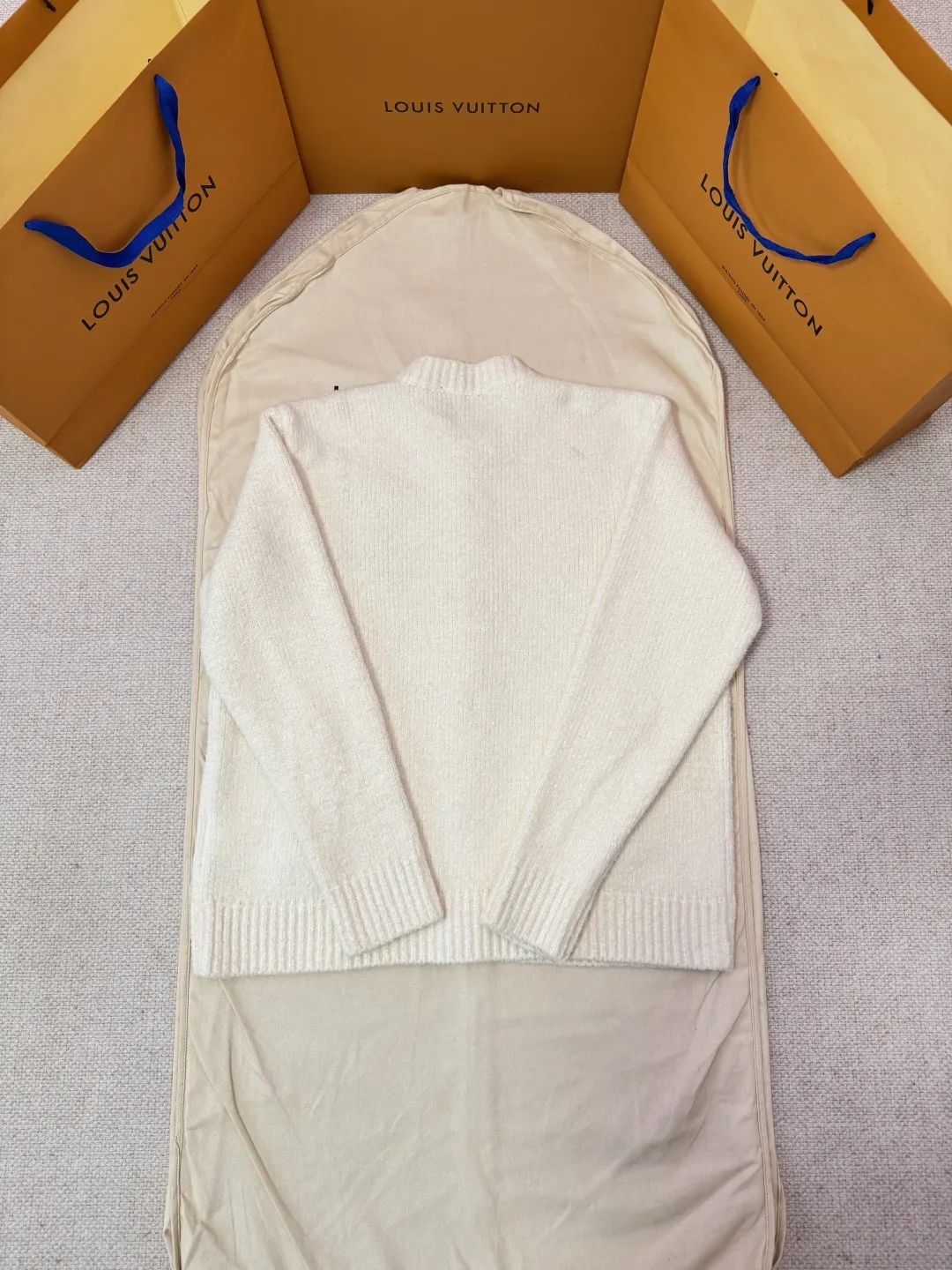 Logo Intarsia Wool-Blend Cardigan D22016393 — view 2