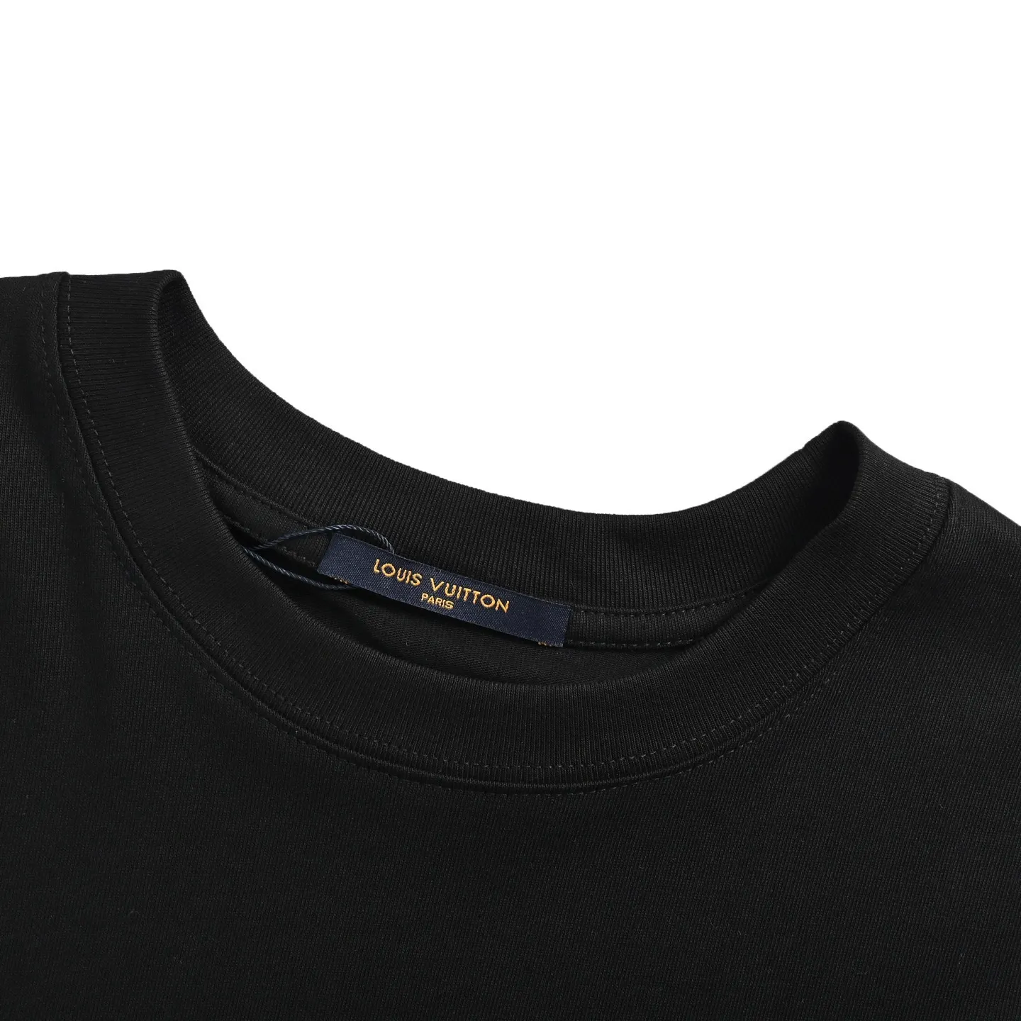 Embroidered Trompe L'oeil Pocket T-Shirt D20513042 — view 4