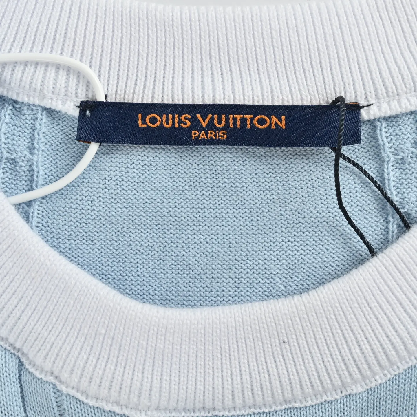 Embroidered Logo Knit Short-Sleeve Sweater D22013035 — view 5