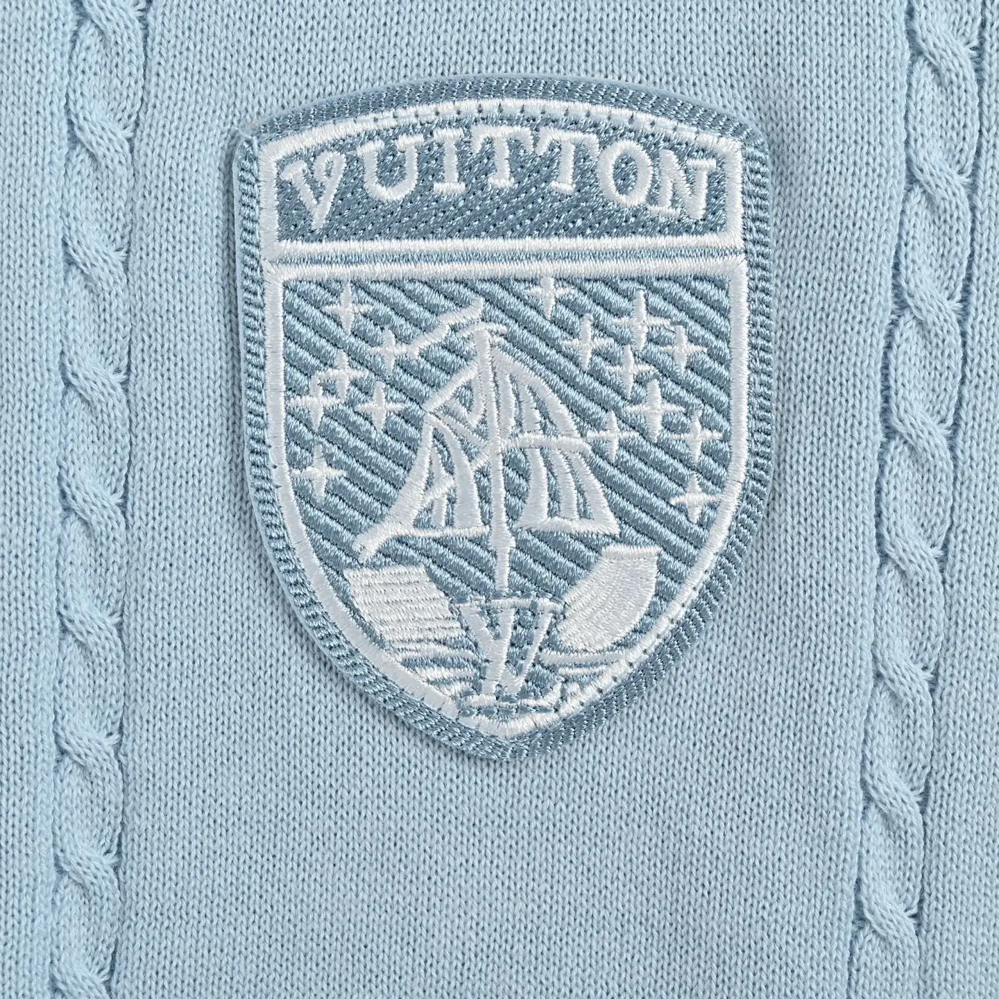 Embroidered Logo Knit Short-Sleeve Sweater D22013035 — view 8
