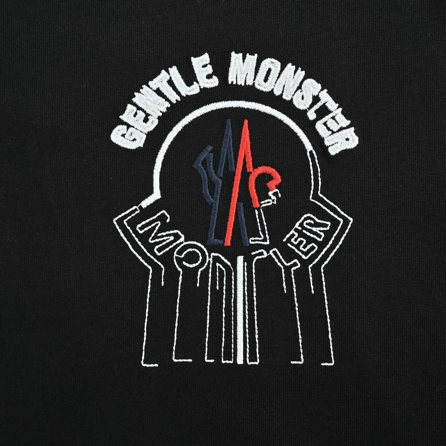 Moncler + Gentle Monster Logo-Embroidered Cotton T-Shirt D22013037 — view 7