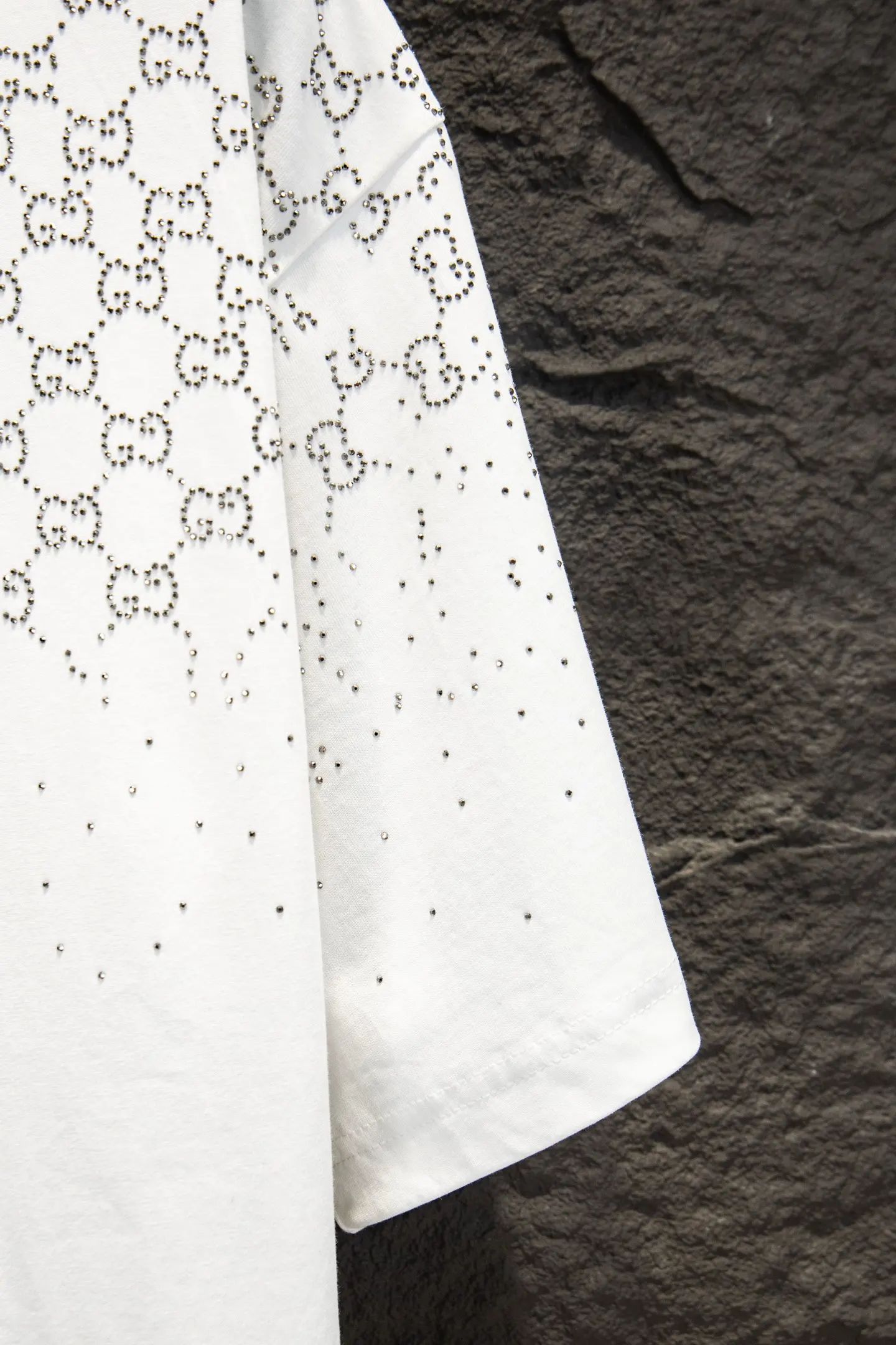 Rhinestone-Embellished GG Monogram Oversized T-Shirt D13015467 — view 6