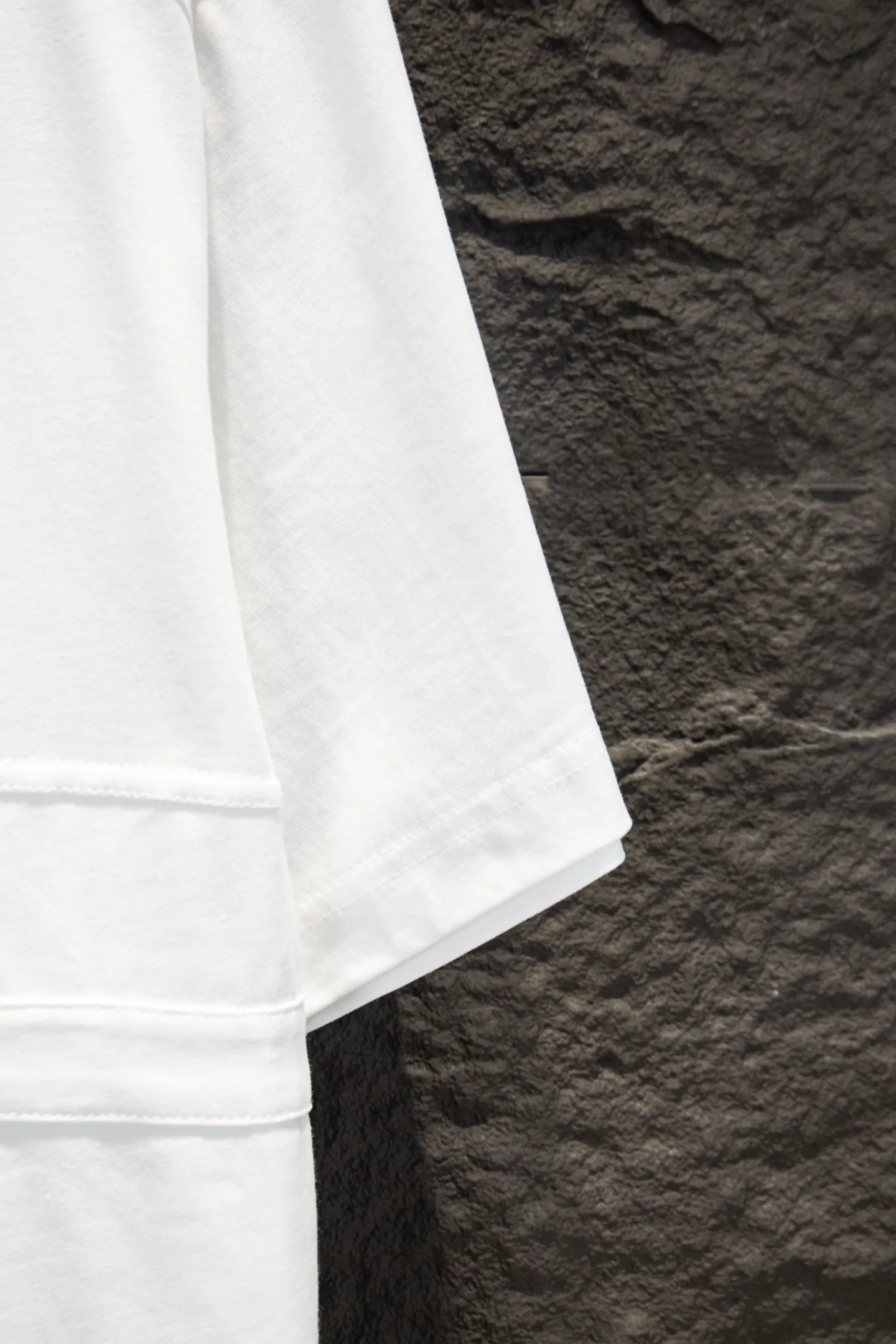 Embroidered Paneled Cotton T-Shirt D12515465 — view 7