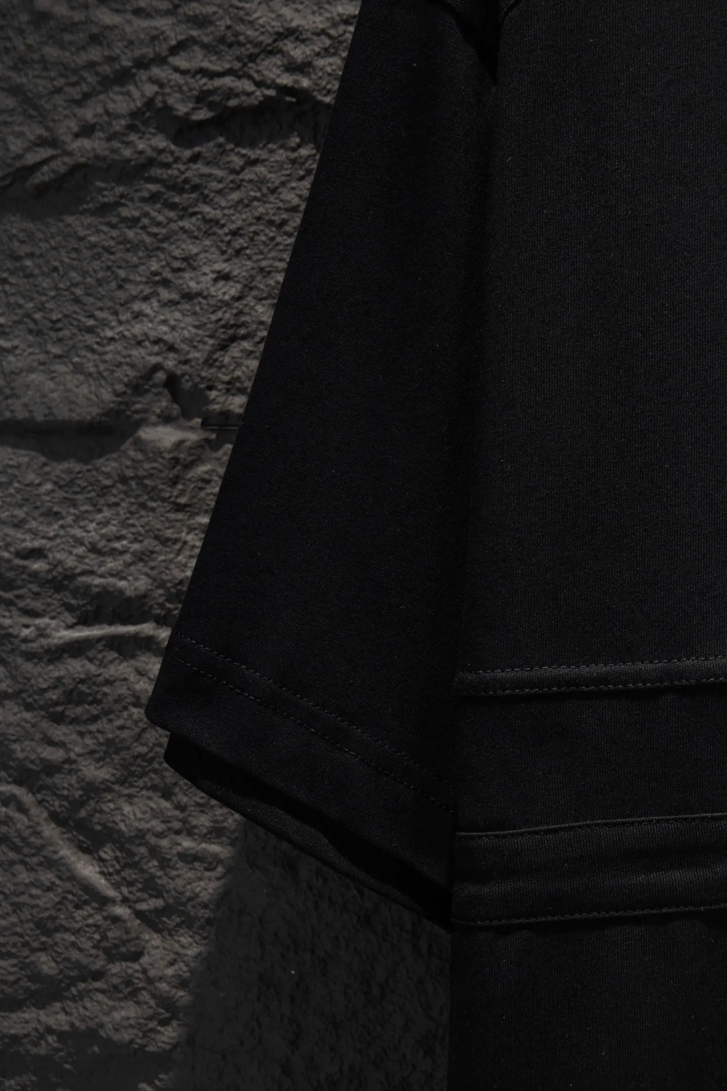 Embroidered Panelled Cotton T-Shirt D12515466 — view 6