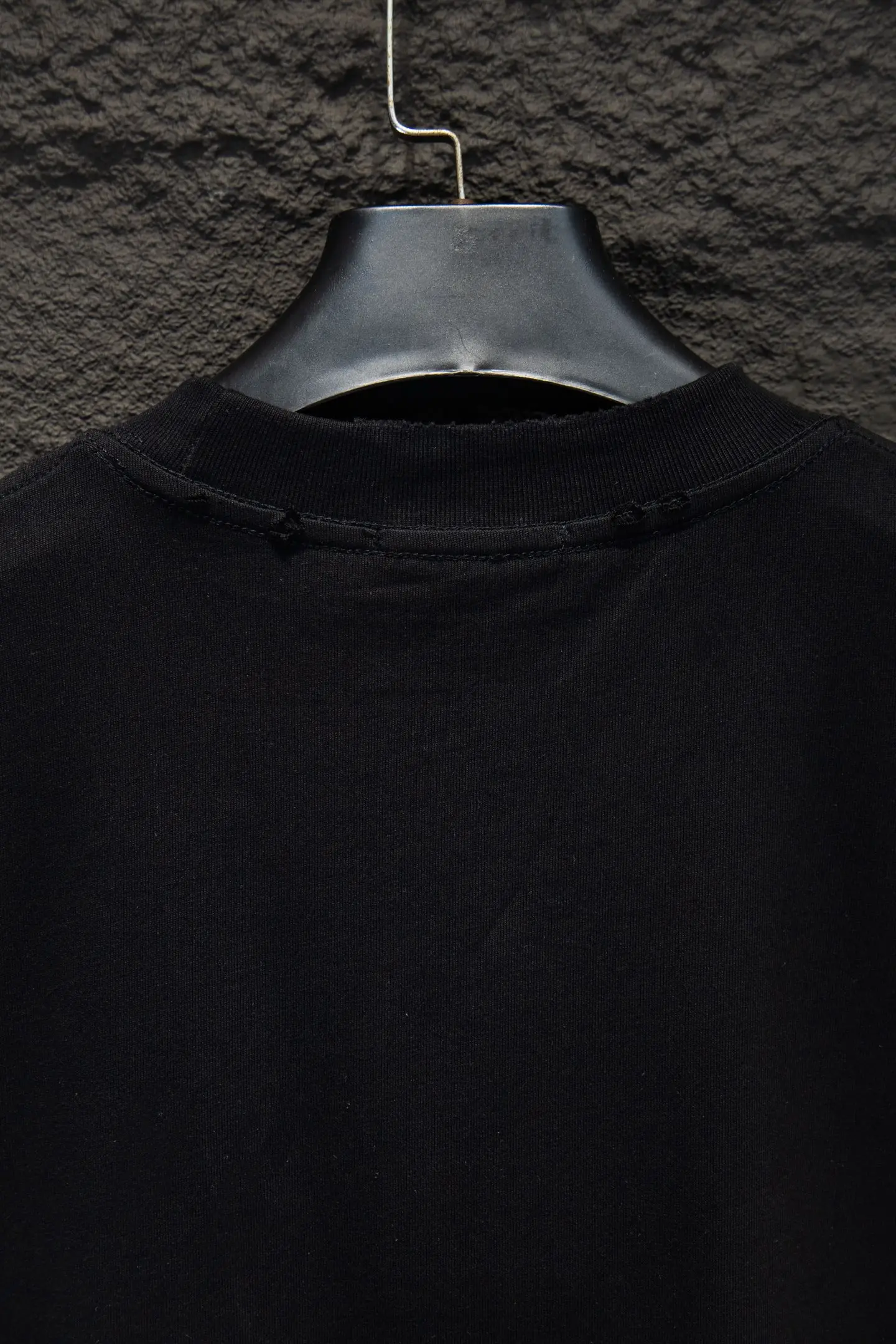 Embellished Logo Oversized Cotton T-Shirt D12515462 — view 8
