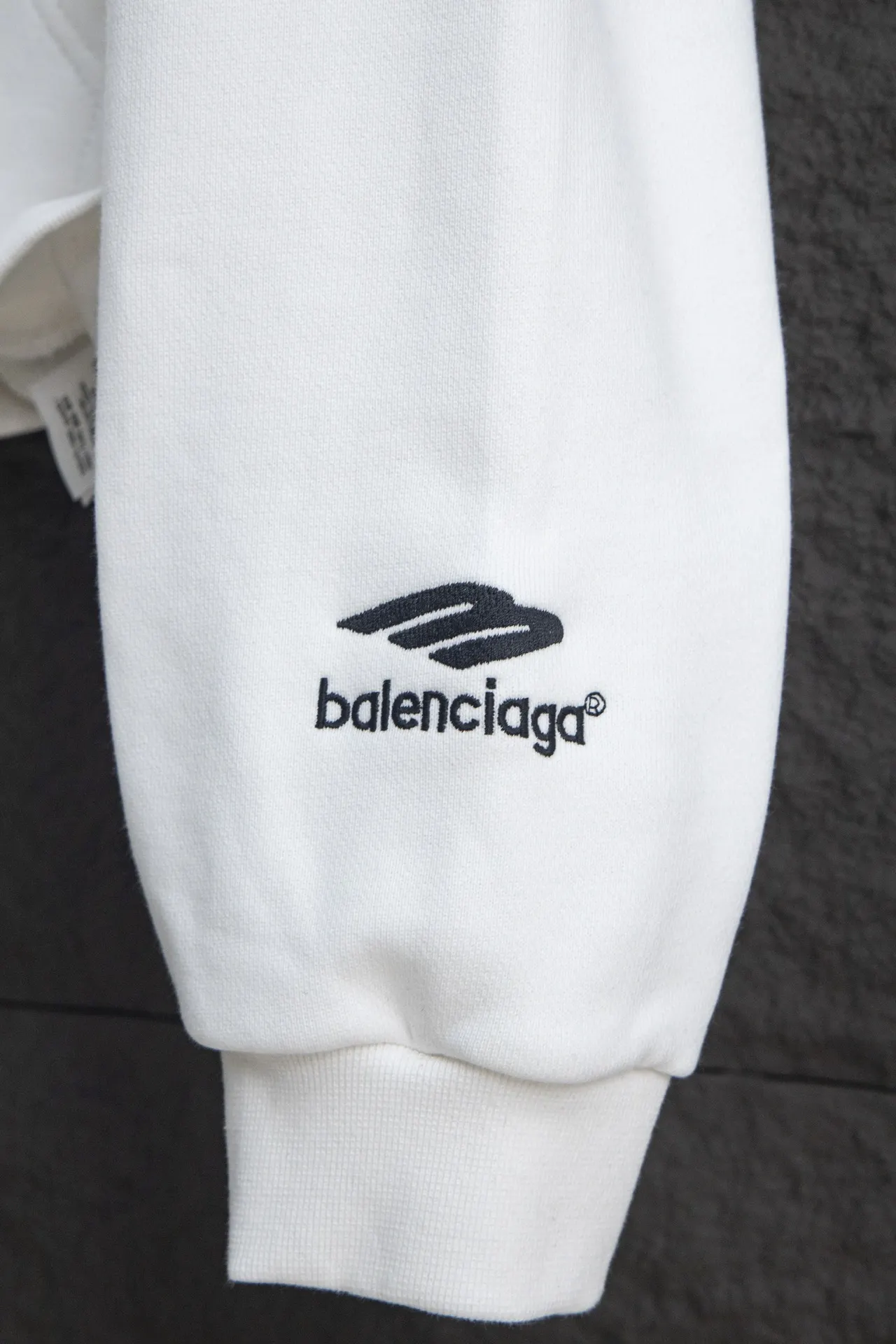 Logo-Embroidered Oversized Zip-Up Hoodie D21924305 — view 7