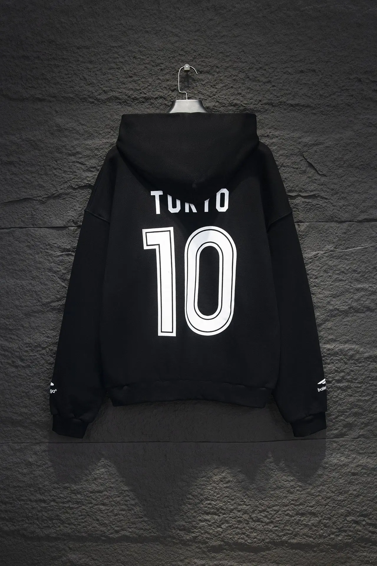 Oversized Logo-Print Zip-Up Hoodie D21924304 — view 2