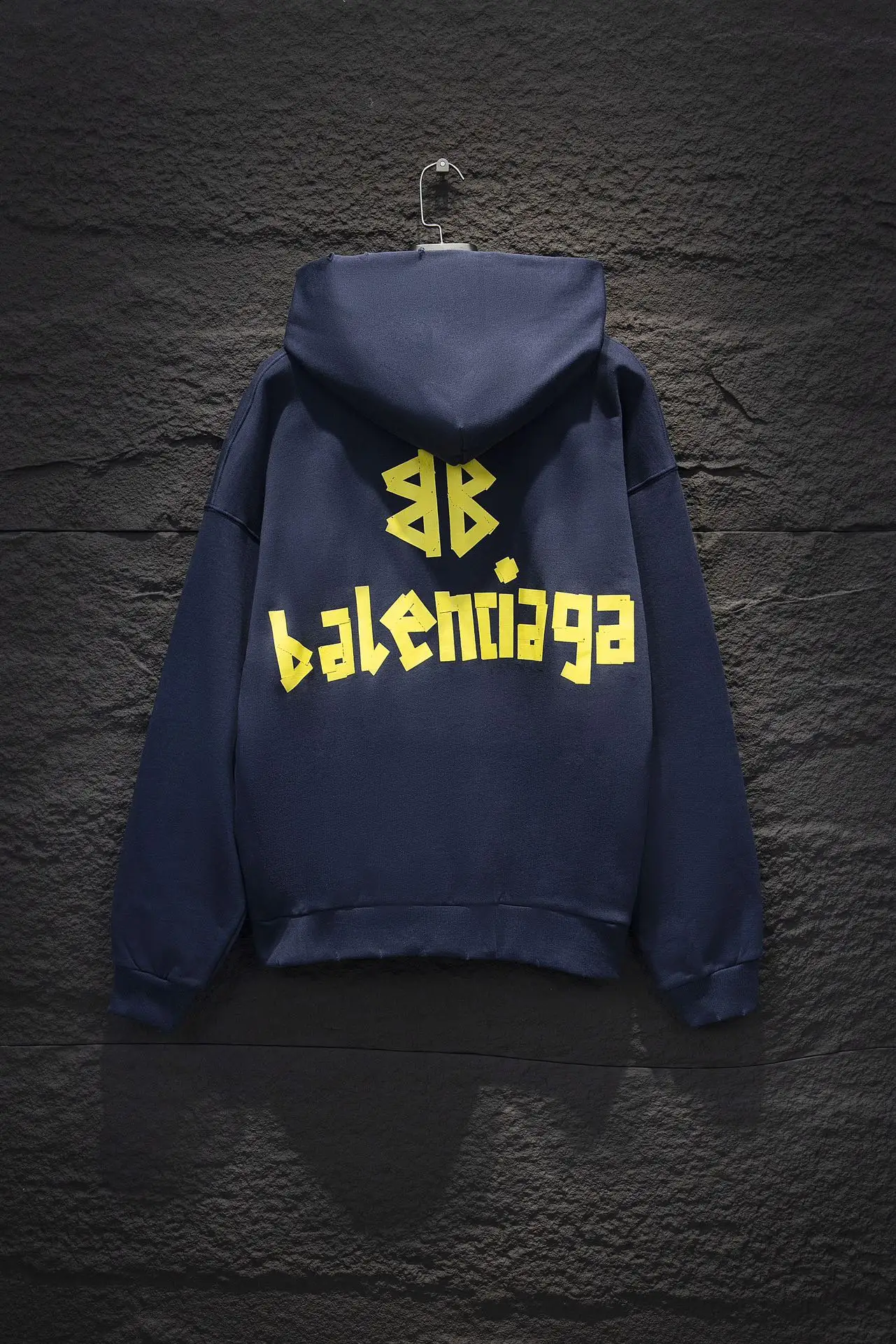 Tape Logo Distressed Oversized Hoodie D19524302 — view 2
