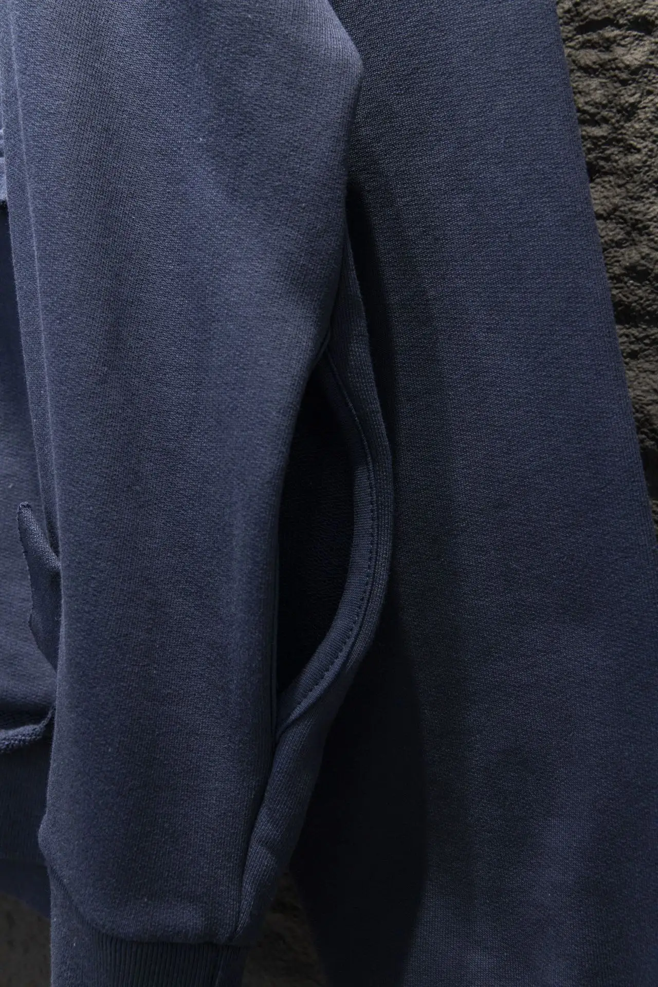 Tape Logo Distressed Oversized Hoodie D19524302 — view 6