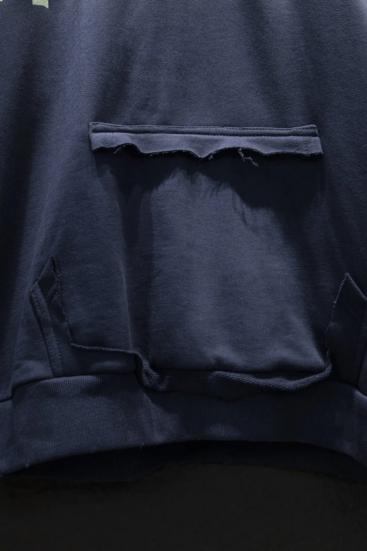 Tape Logo Distressed Oversized Hoodie D19524302 — view 7