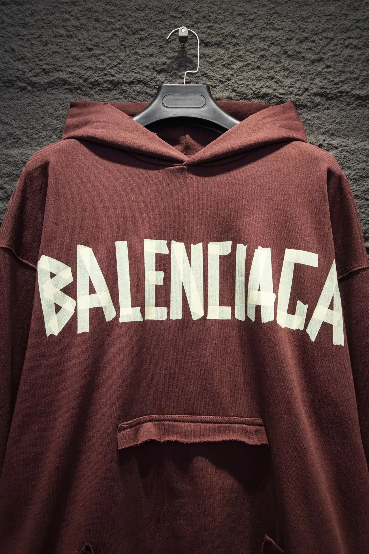 Tape Logo Distressed Oversized Hoodie D19524301 — view 3