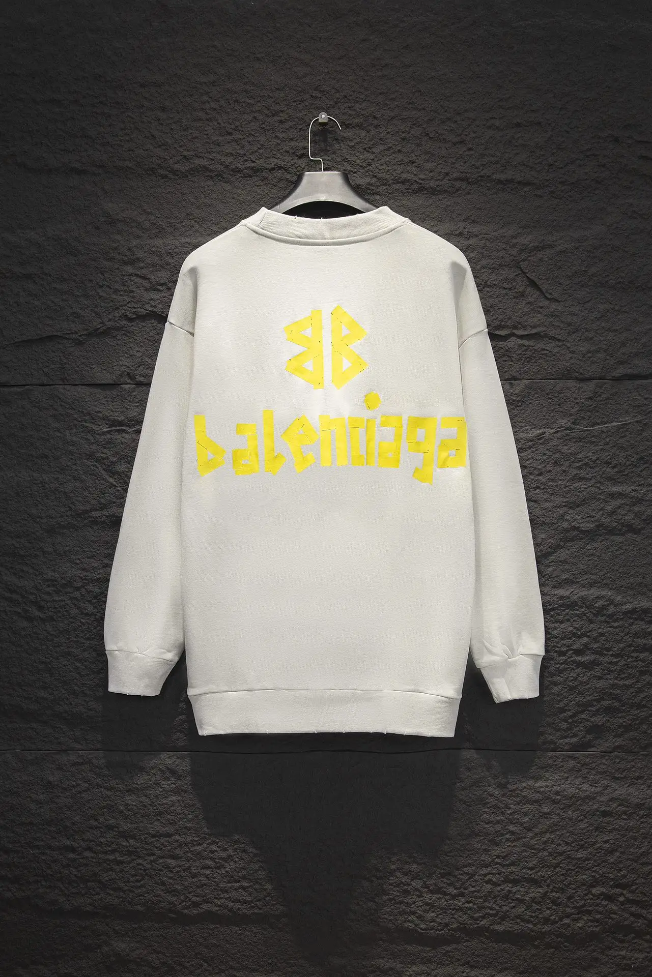 Logo Tape Distressed Crew-Neck Sweatshirt D16524297 — view 2