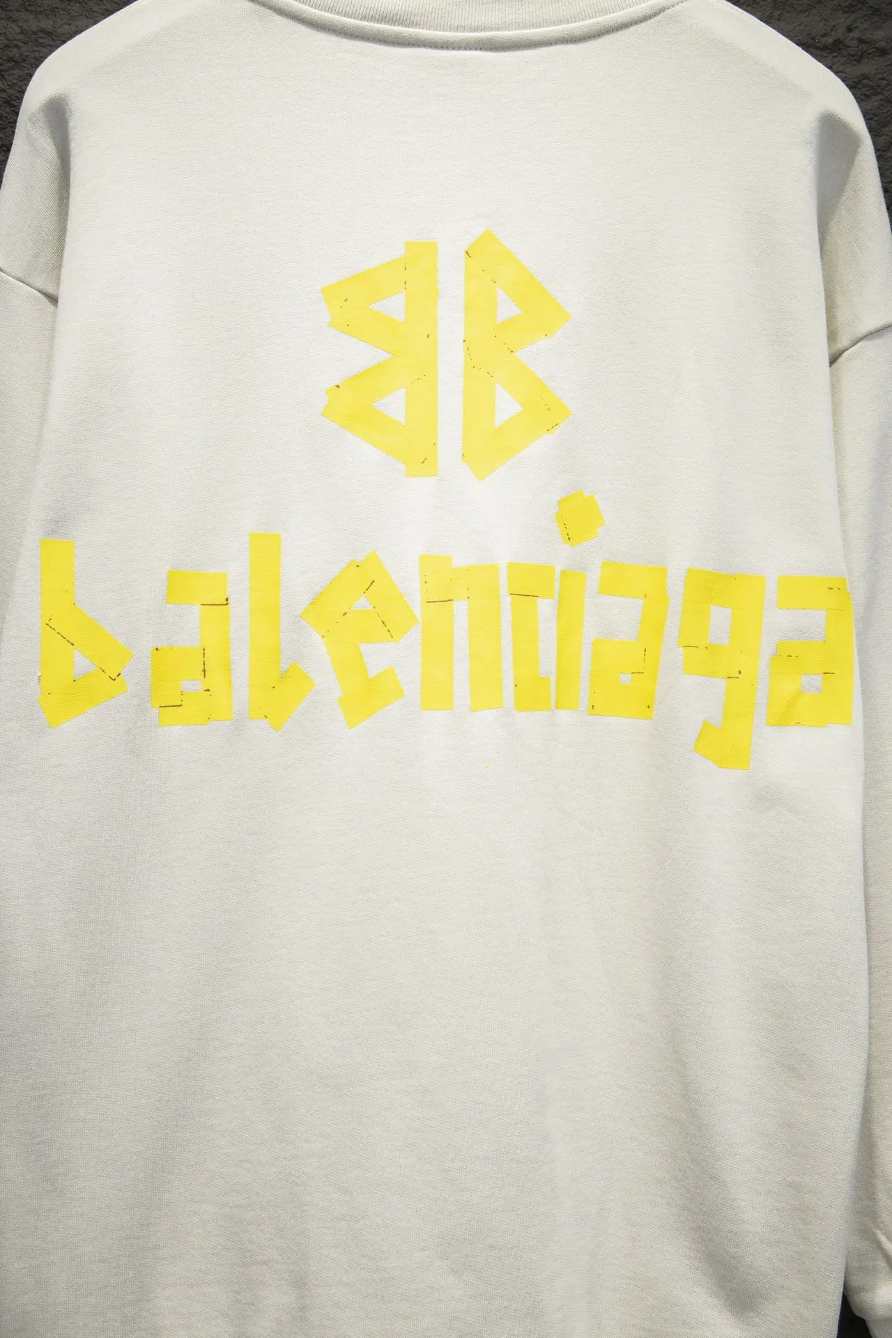 Logo Tape Distressed Crew-Neck Sweatshirt D16524297 — view 7