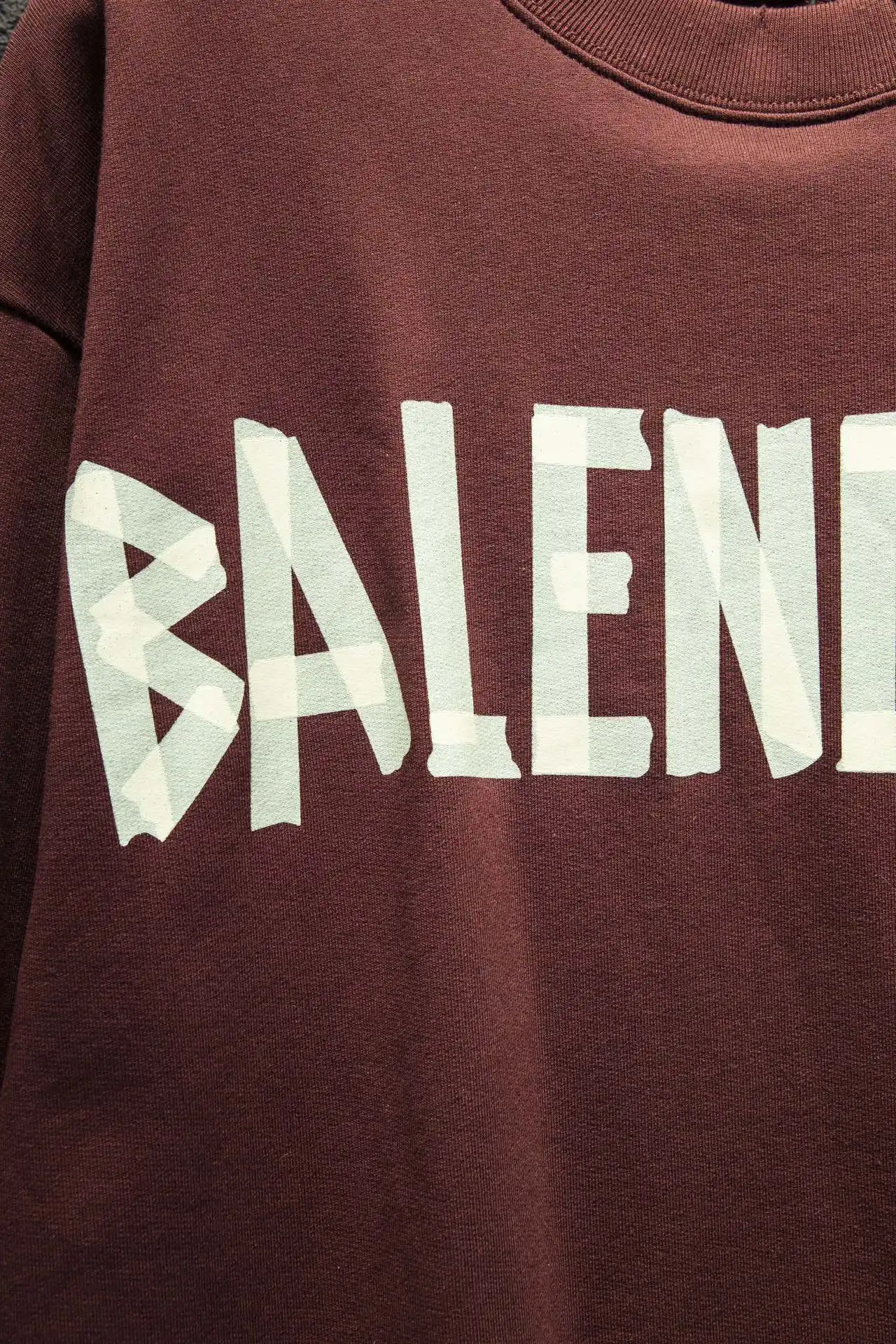 Tape Logo Distressed Crew-Neck Sweatshirt D16524296 — view 5